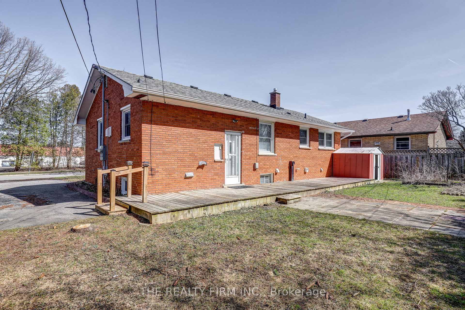Photo 25 of Unit Lower, 408 Ridgewood Crescent, London, South D — HOMEH