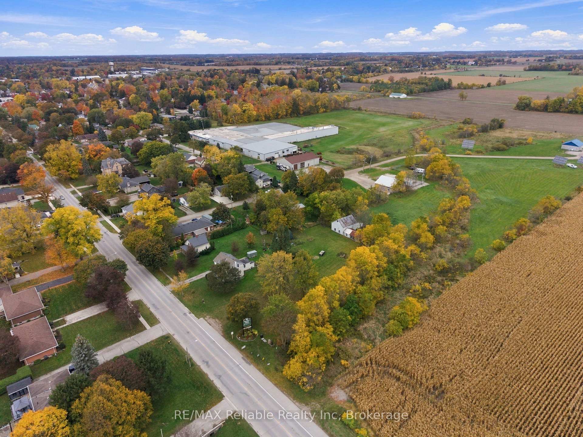 Photo 16 of 173 Main Street N, Huron East, Seaforth — HOMEH