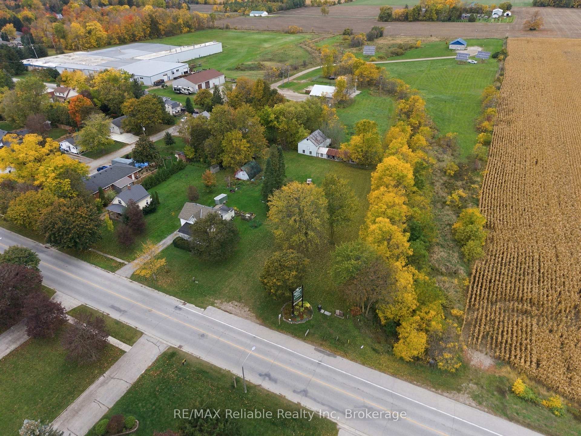 Photo 17 of 173 Main Street N, Huron East, Seaforth — HOMEH