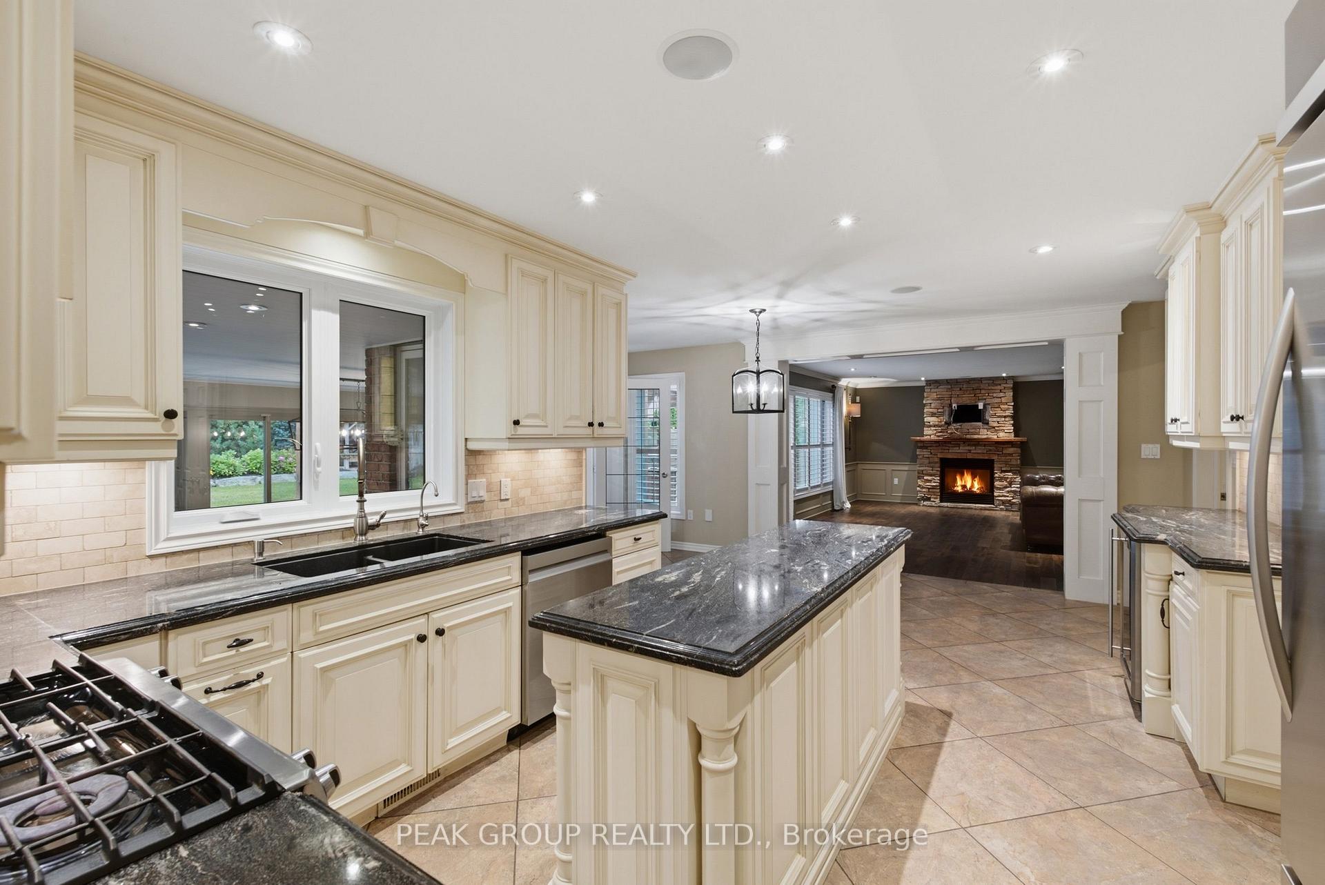 Photo 15 of 8004 Westminster Drive, Niagara Falls, Mt. Carmel — HOMEH