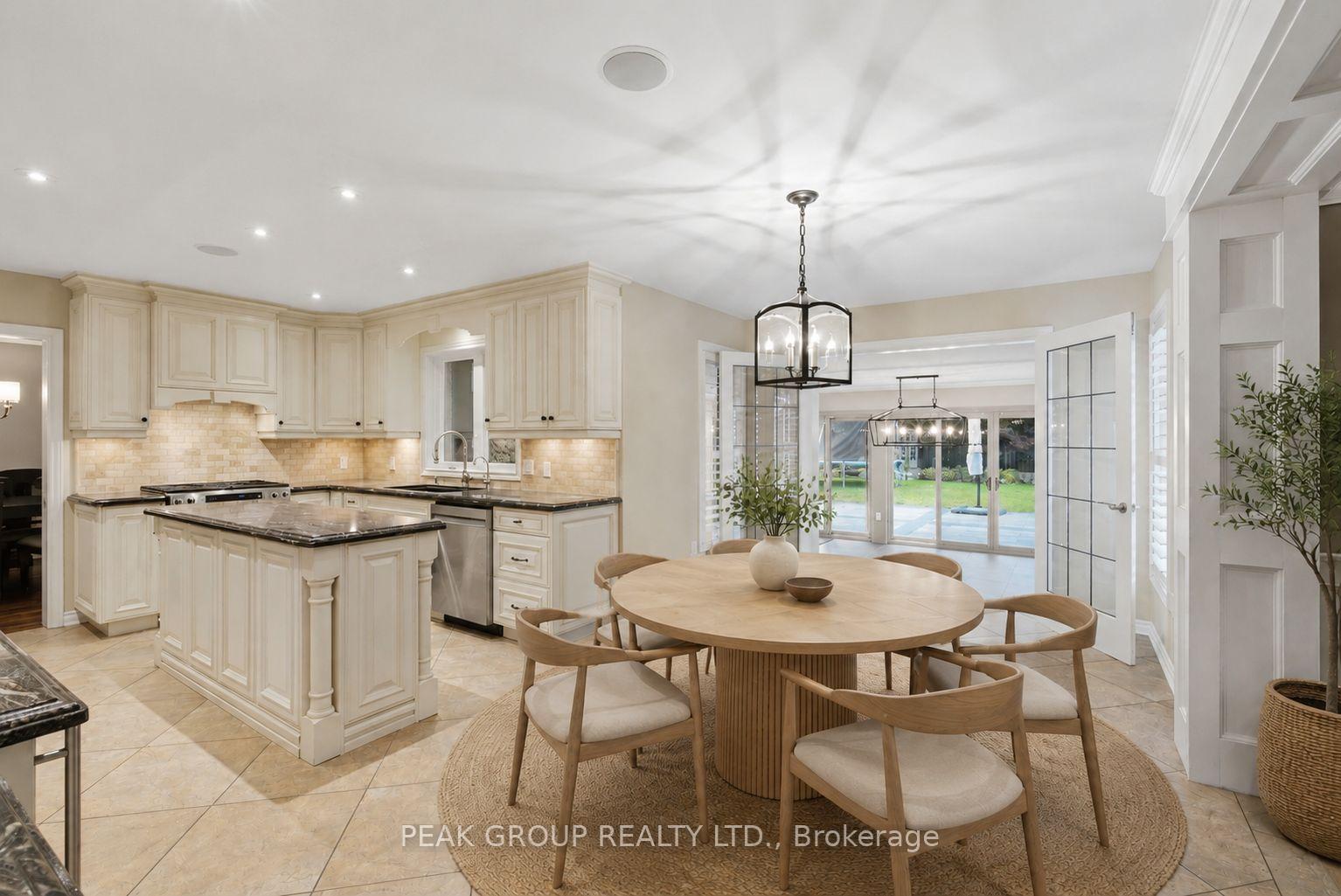 Photo 17 of 8004 Westminster Drive, Niagara Falls, Mt. Carmel — HOMEH