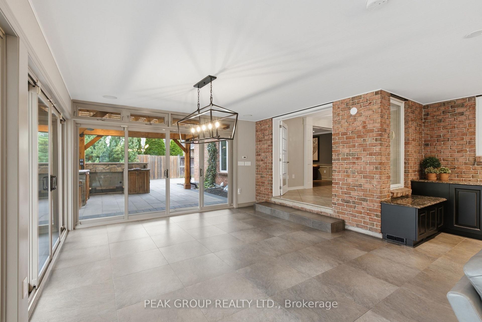 Photo 21 of 8004 Westminster Drive, Niagara Falls, Mt. Carmel — HOMEH
