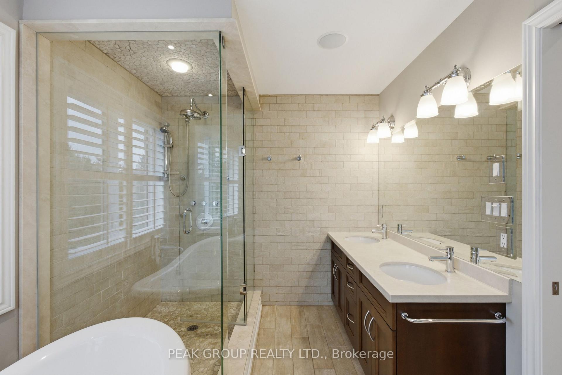 Photo 28 of 8004 Westminster Drive, Niagara Falls, Mt. Carmel — HOMEH