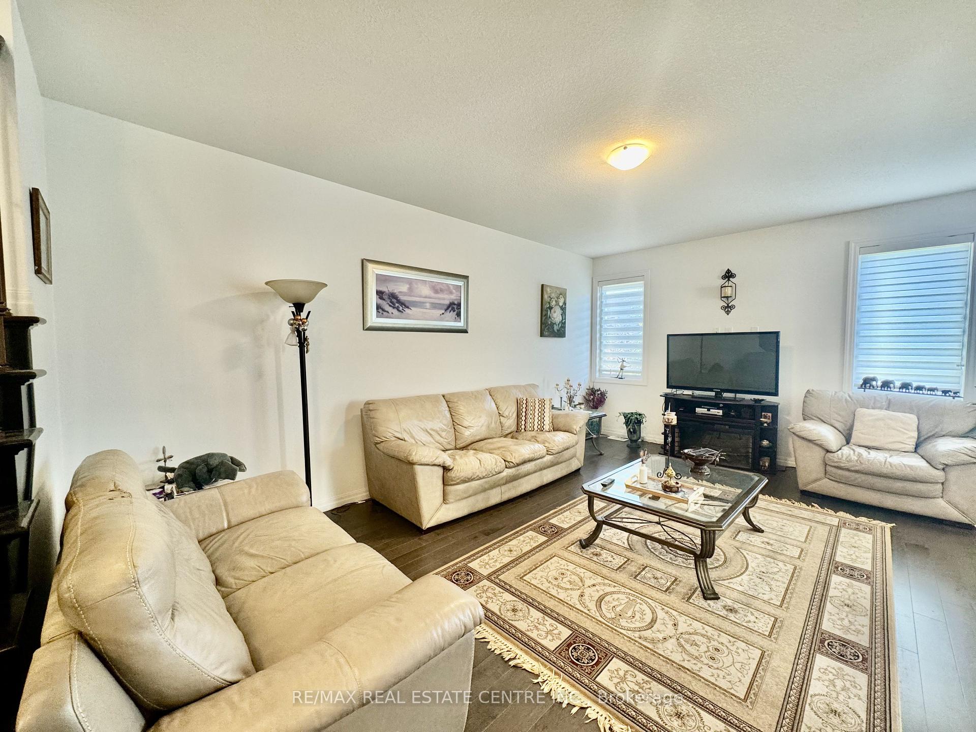 Photo 14 of 348 Freure Drive, Cambridge, Blair Road — HOMEH