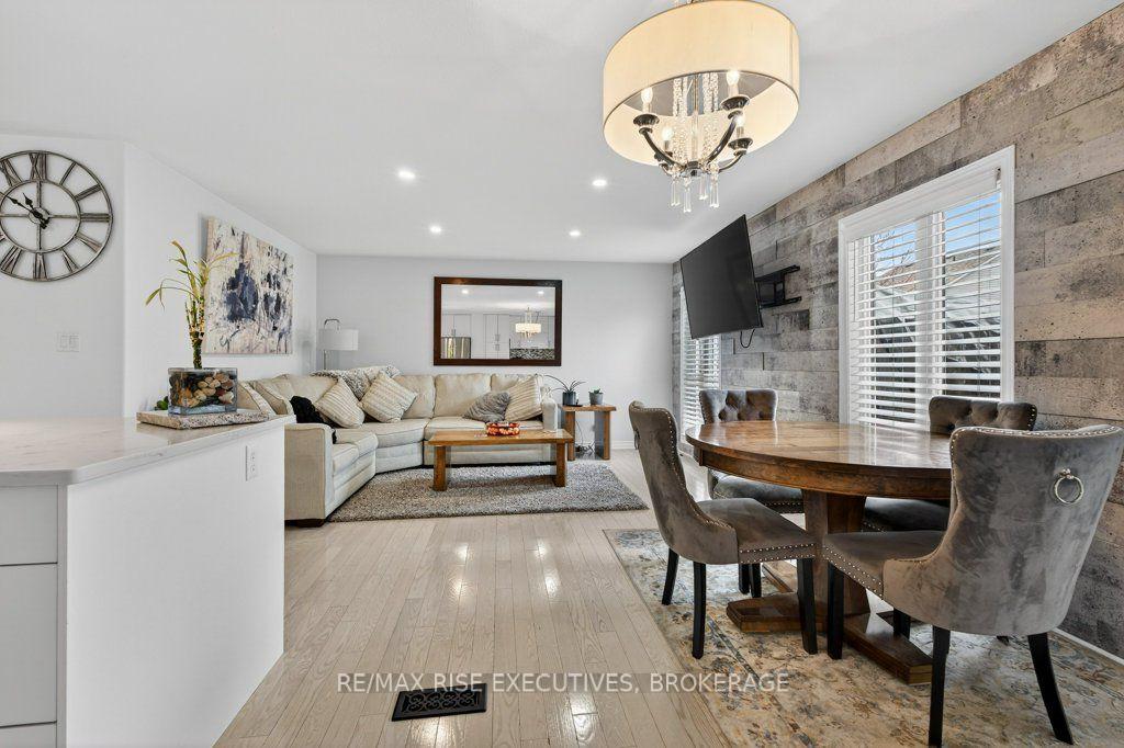 Photo 11 of 1543 Providence Crescent, Kingston, City Northwest — HOMEH