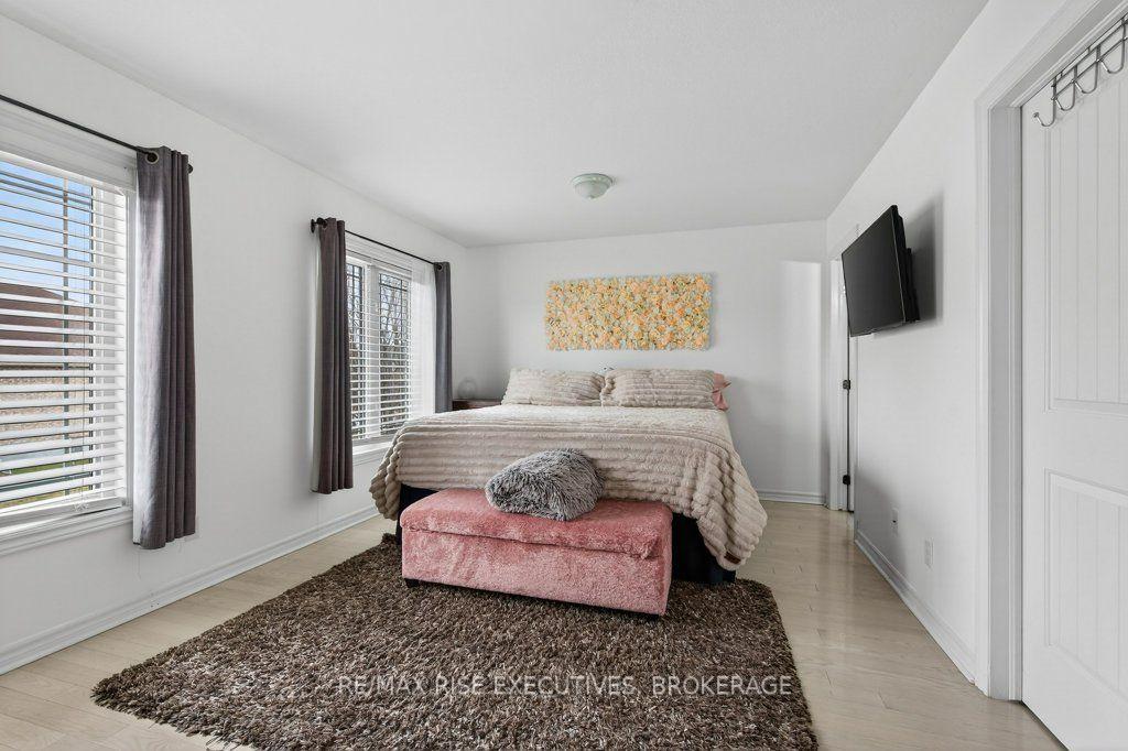 Photo 19 of 1543 Providence Crescent, Kingston, City Northwest — HOMEH
