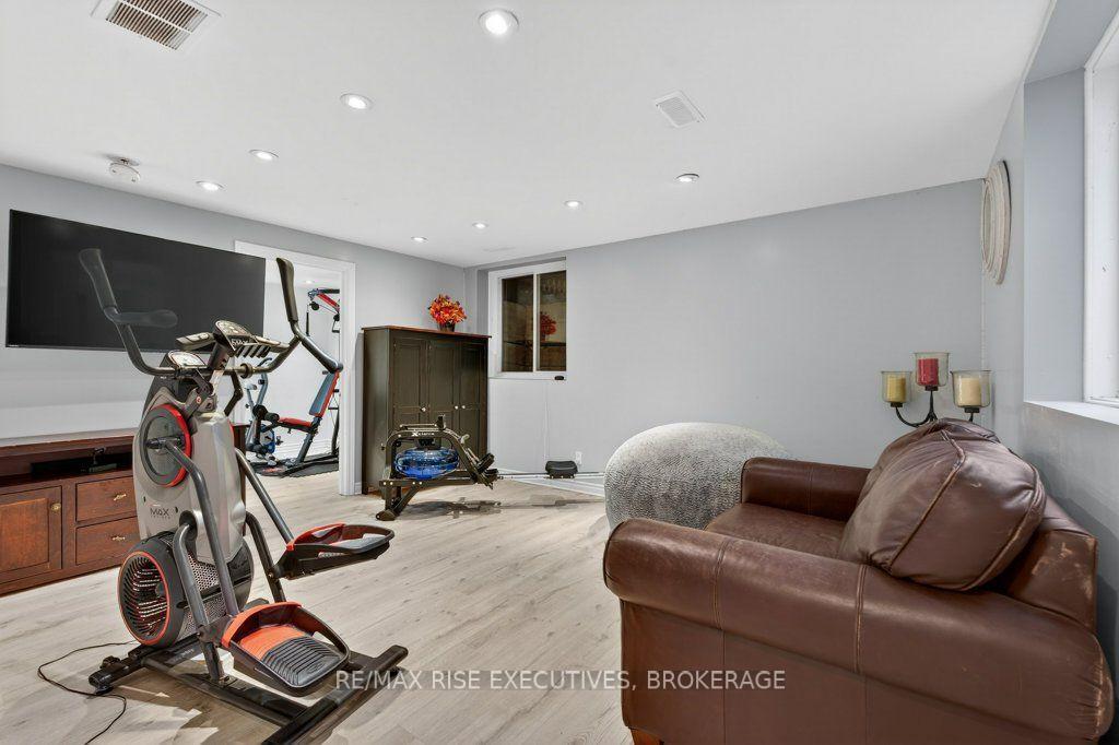 Photo 31 of 1543 Providence Crescent, Kingston, City Northwest — HOMEH
