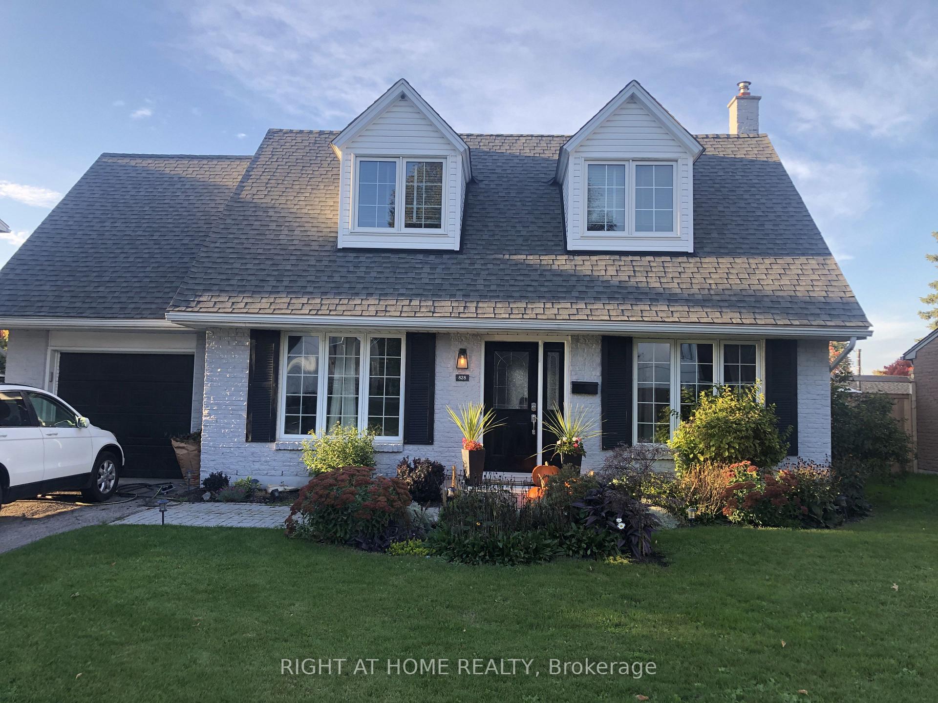 Photo 31 of 828 Eastvale Drive, Ottawa, Beacon Hill North — HOMEH