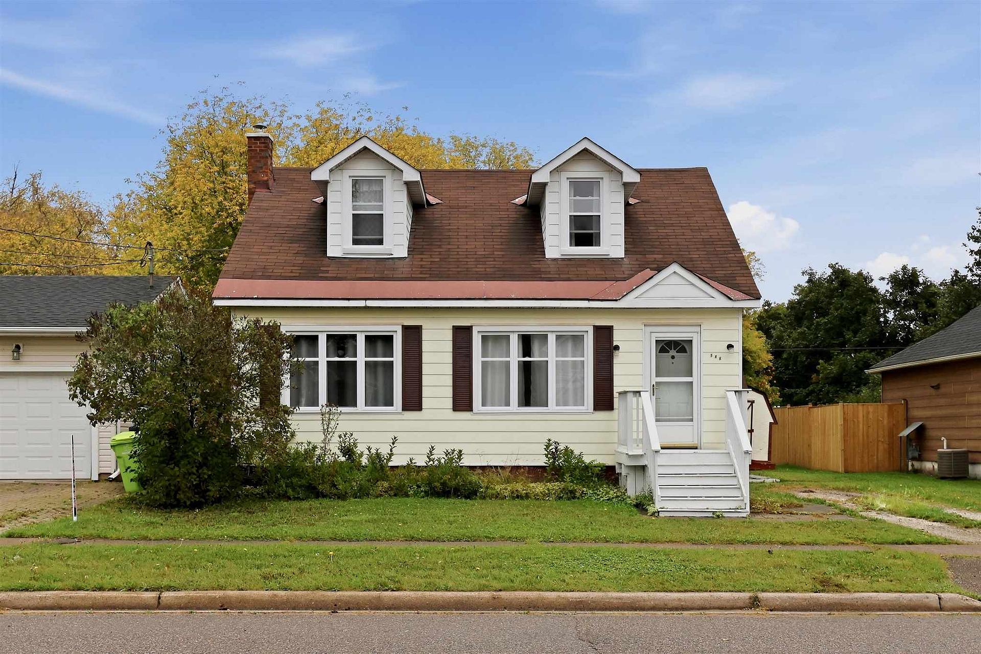 Photo of 148 Walnut Street