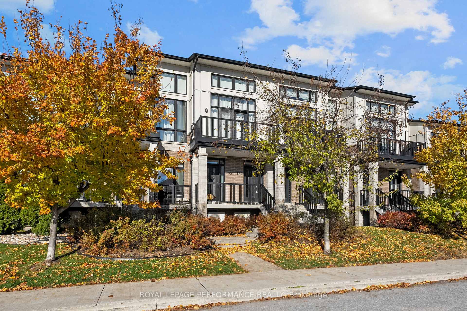 Photo 3 of 167 Poplin Street, Ottawa, Riverside South/Gloucester Glen — HOMEH