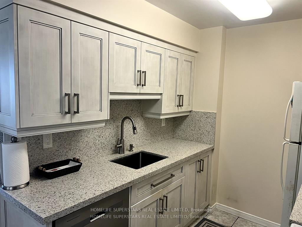 Photo 1 of Unit 416, 300 Ray Lawson Boulevard, Brampton, Fletcher's Creek South — HOMEH