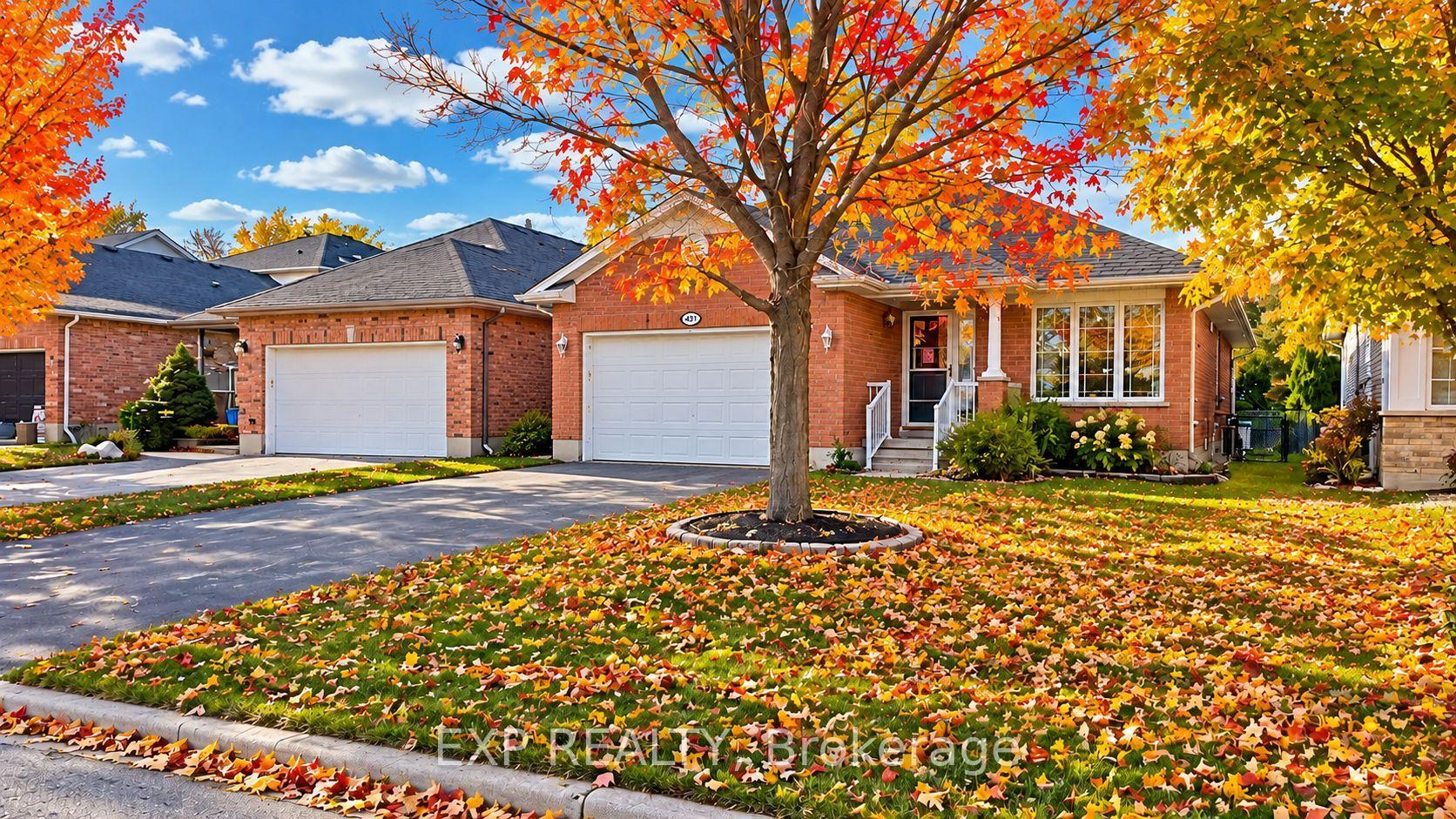 Photo 3 of Unit Upper, 487 Brentcliffe Drive, Waterloo, Columbia Forest — HOMEH