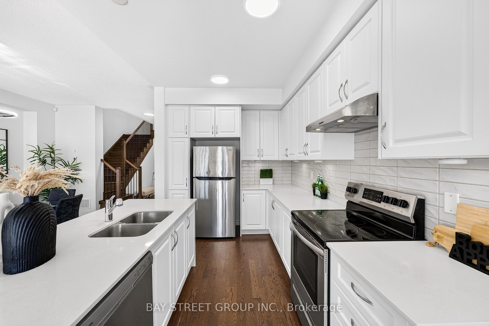 Photo 11 of 29 Floodgate Road, Whitby, Rural Whitby — HOMEH