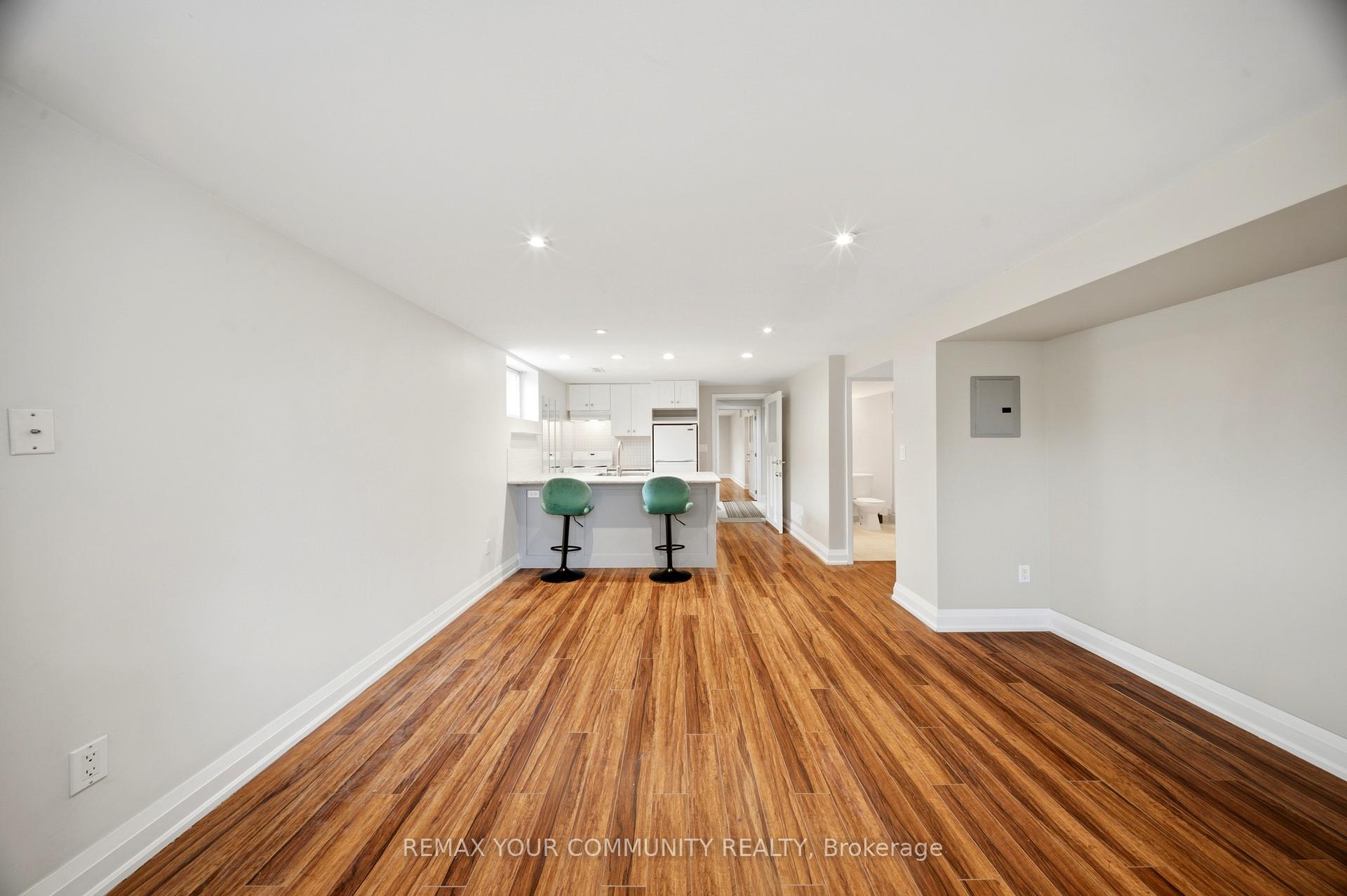 Photo 7 of Unit lower 1, 10 Tinder Crescent, North York, Victoria Village — HOMEH