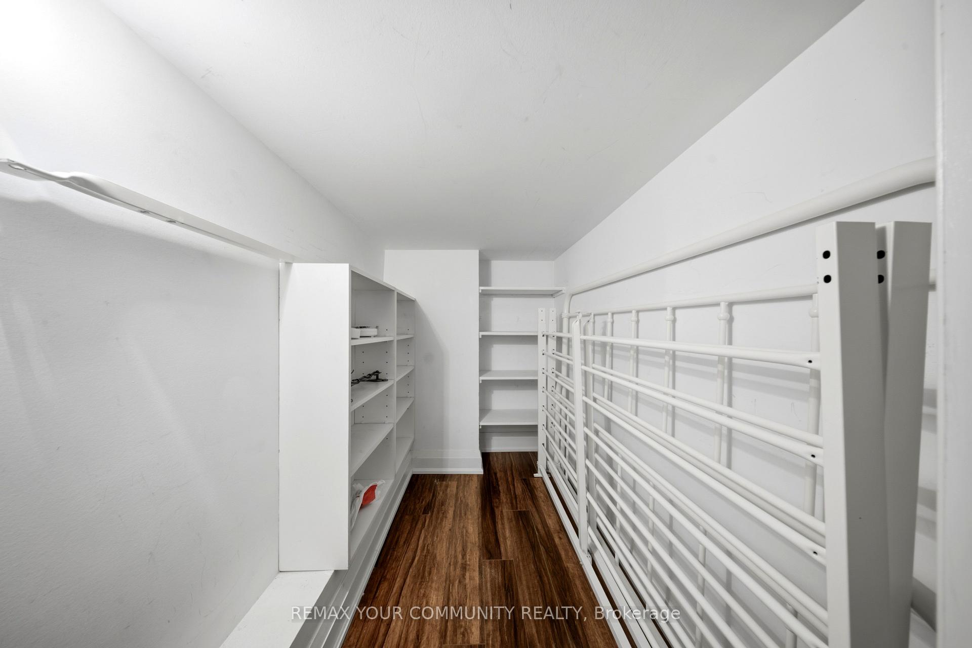 Photo 11 of Unit lower 1, 10 Tinder Crescent, North York, Victoria Village — HOMEH