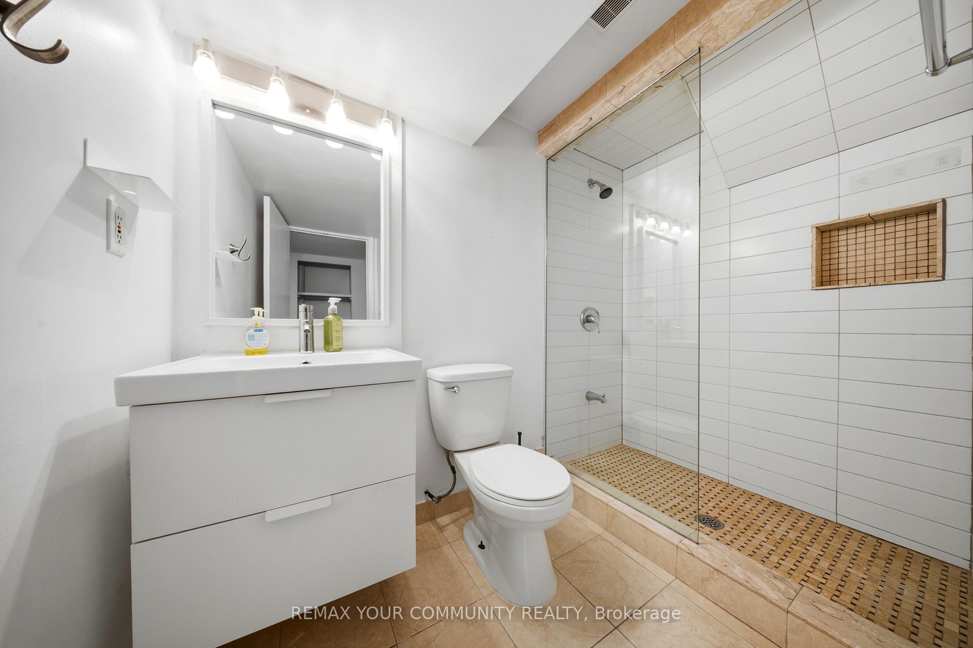 Photo 12 of Unit lower 1, 10 Tinder Crescent, North York, Victoria Village — HOMEH