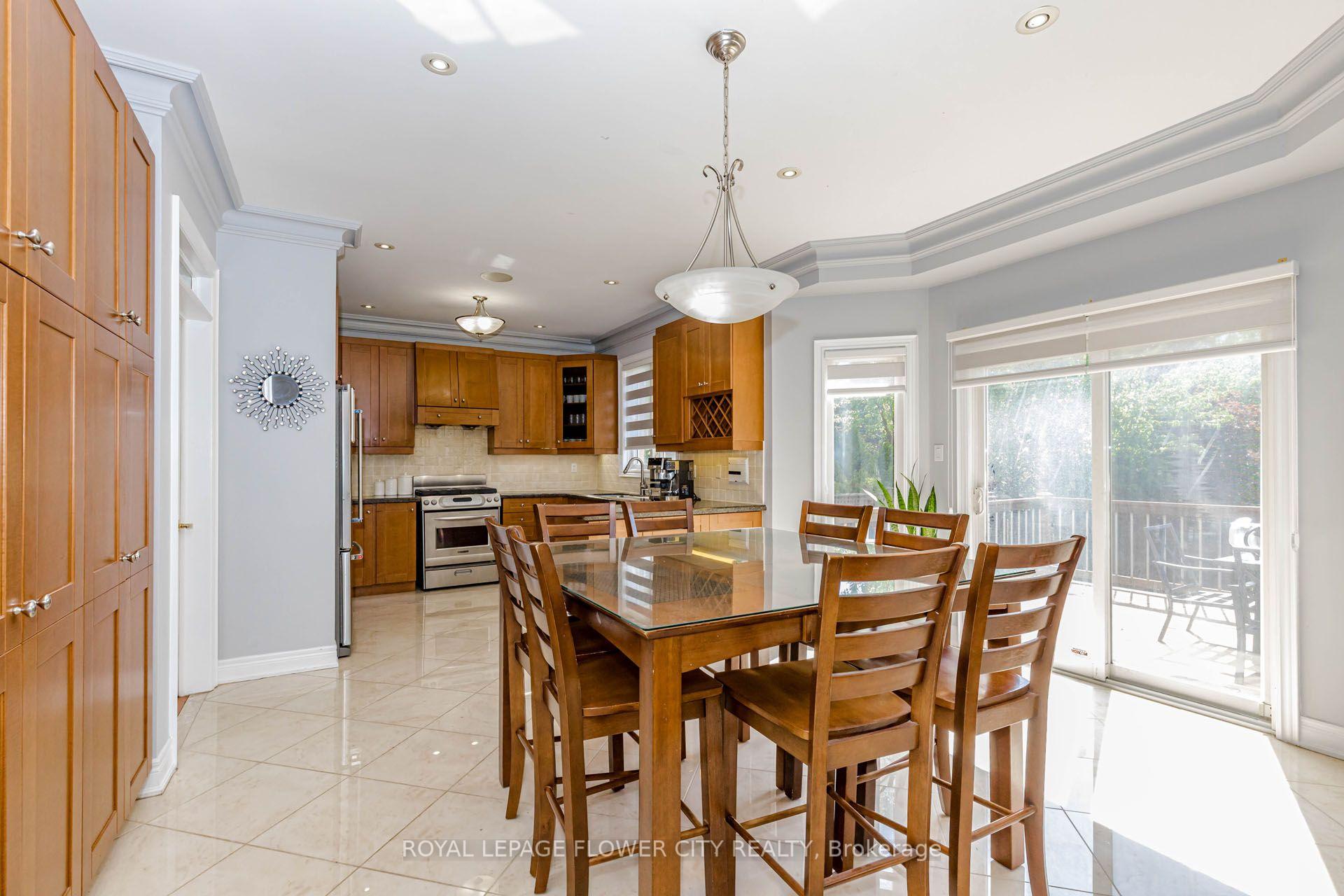 Photo 20 of 1058 Agram Drive, Oakville, Joshua Creek — HOMEH