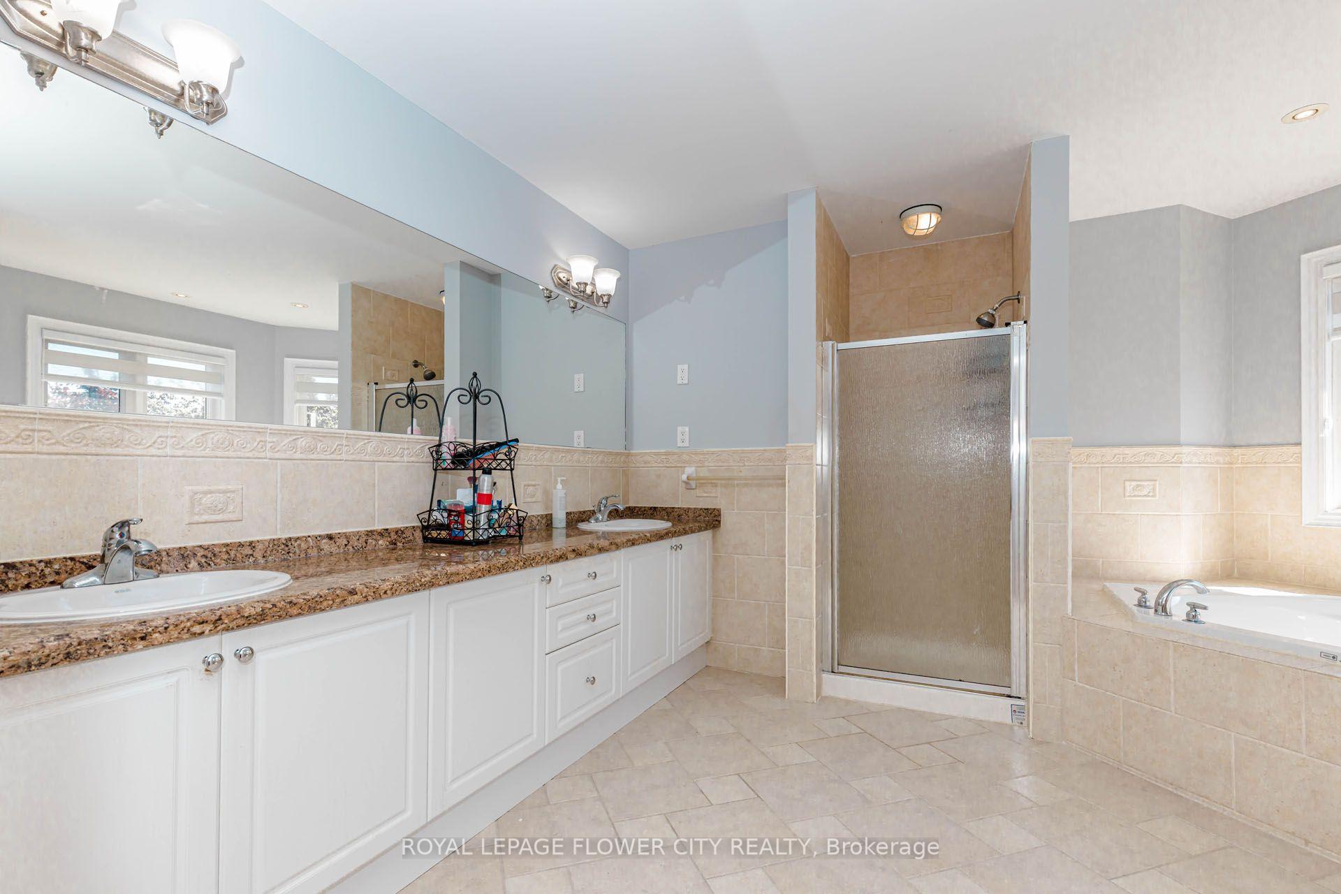 Photo 31 of 1058 Agram Drive, Oakville, Joshua Creek — HOMEH