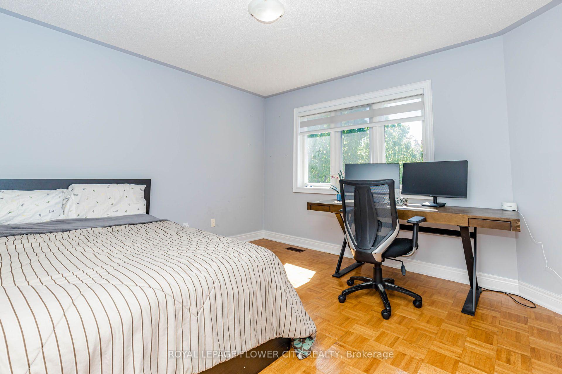 Photo 34 of 1058 Agram Drive, Oakville, Joshua Creek — HOMEH