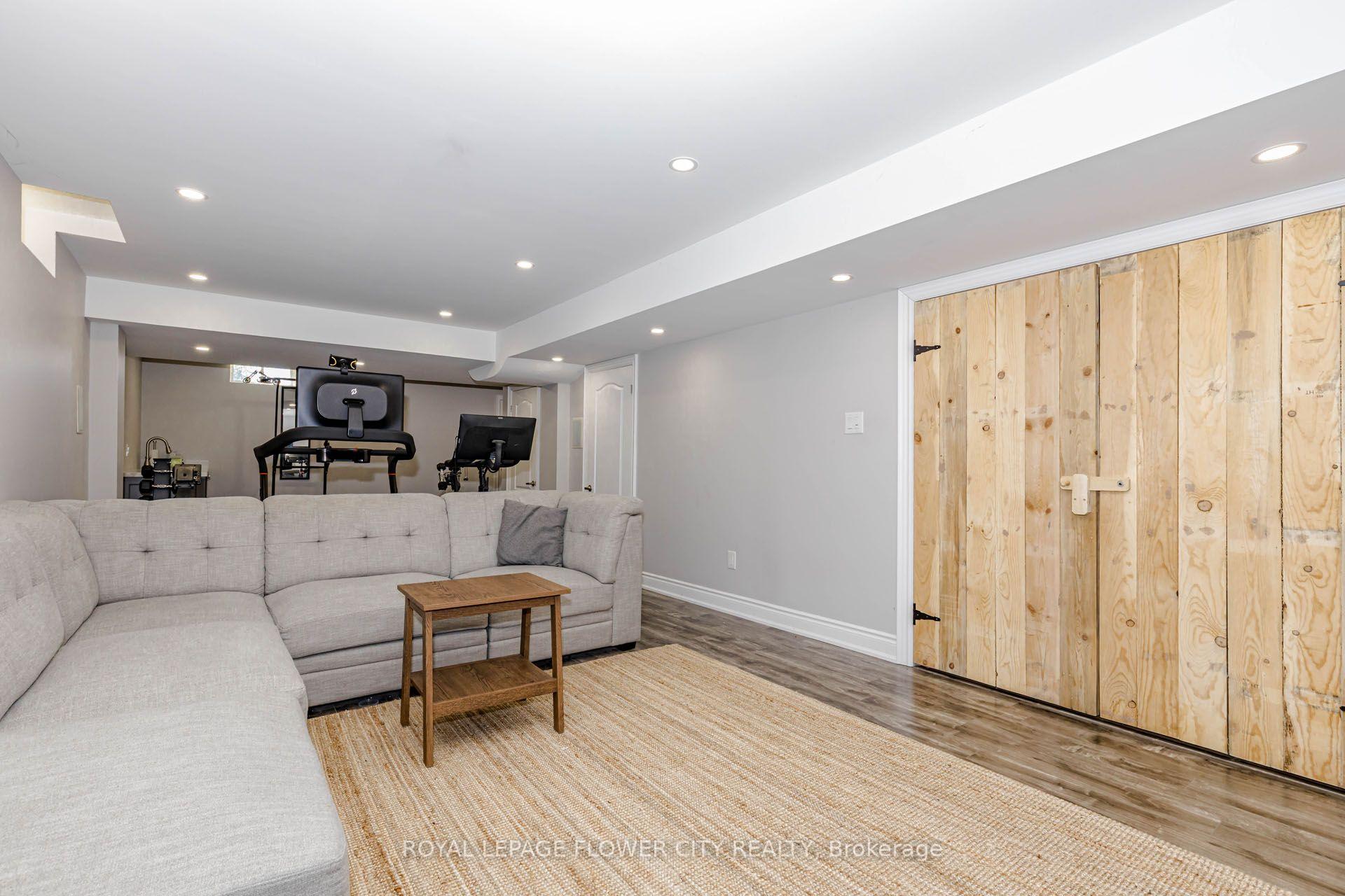Photo 42 of 1058 Agram Drive, Oakville, Joshua Creek — HOMEH