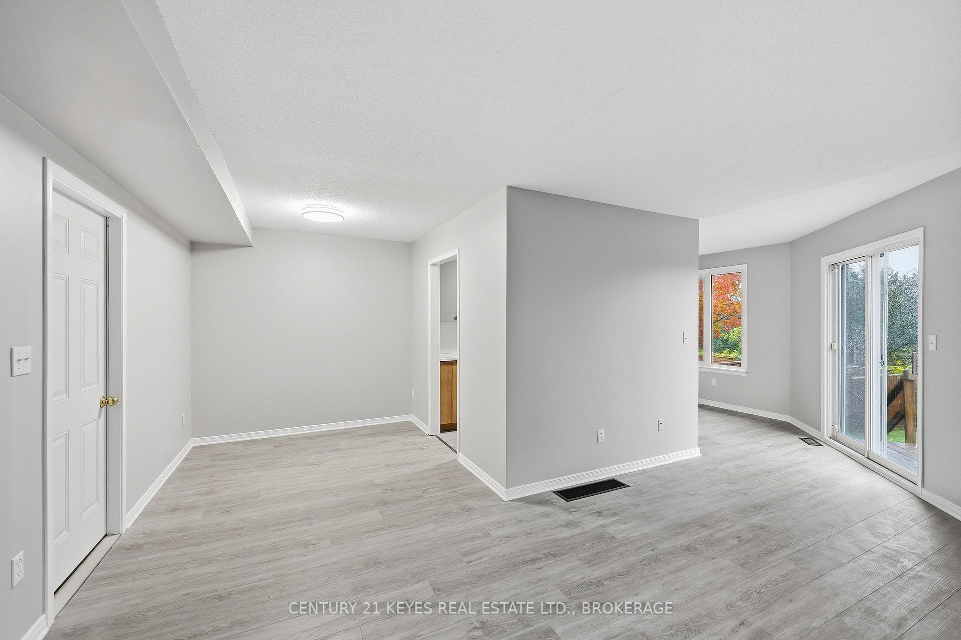 Photo 8 of 53 Rose Abbey Drive, Kingston, Kingston East (Incl Barret Crt) — HOMEH