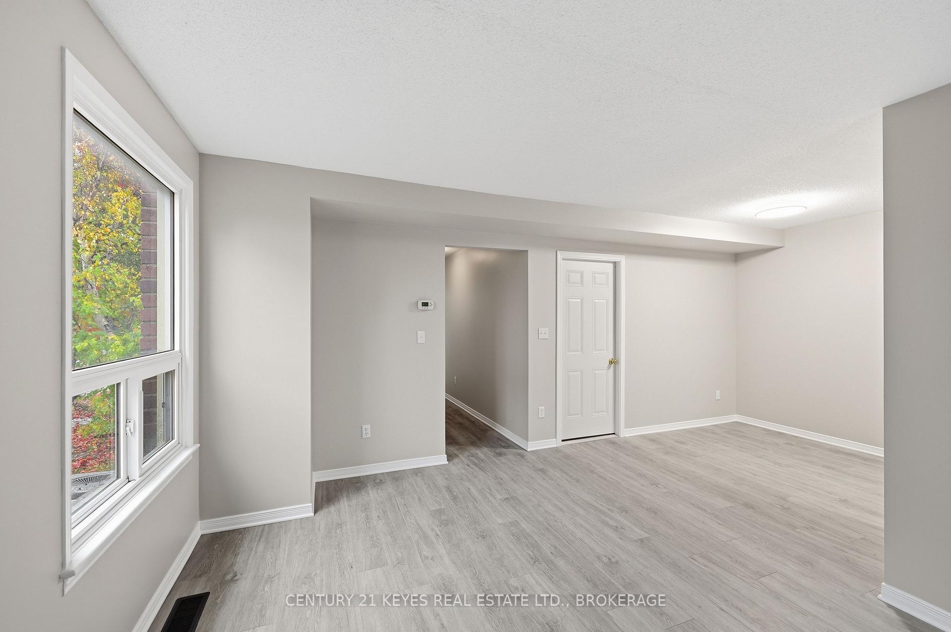 Photo 10 of 53 Rose Abbey Drive, Kingston, Kingston East (Incl Barret Crt) — HOMEH