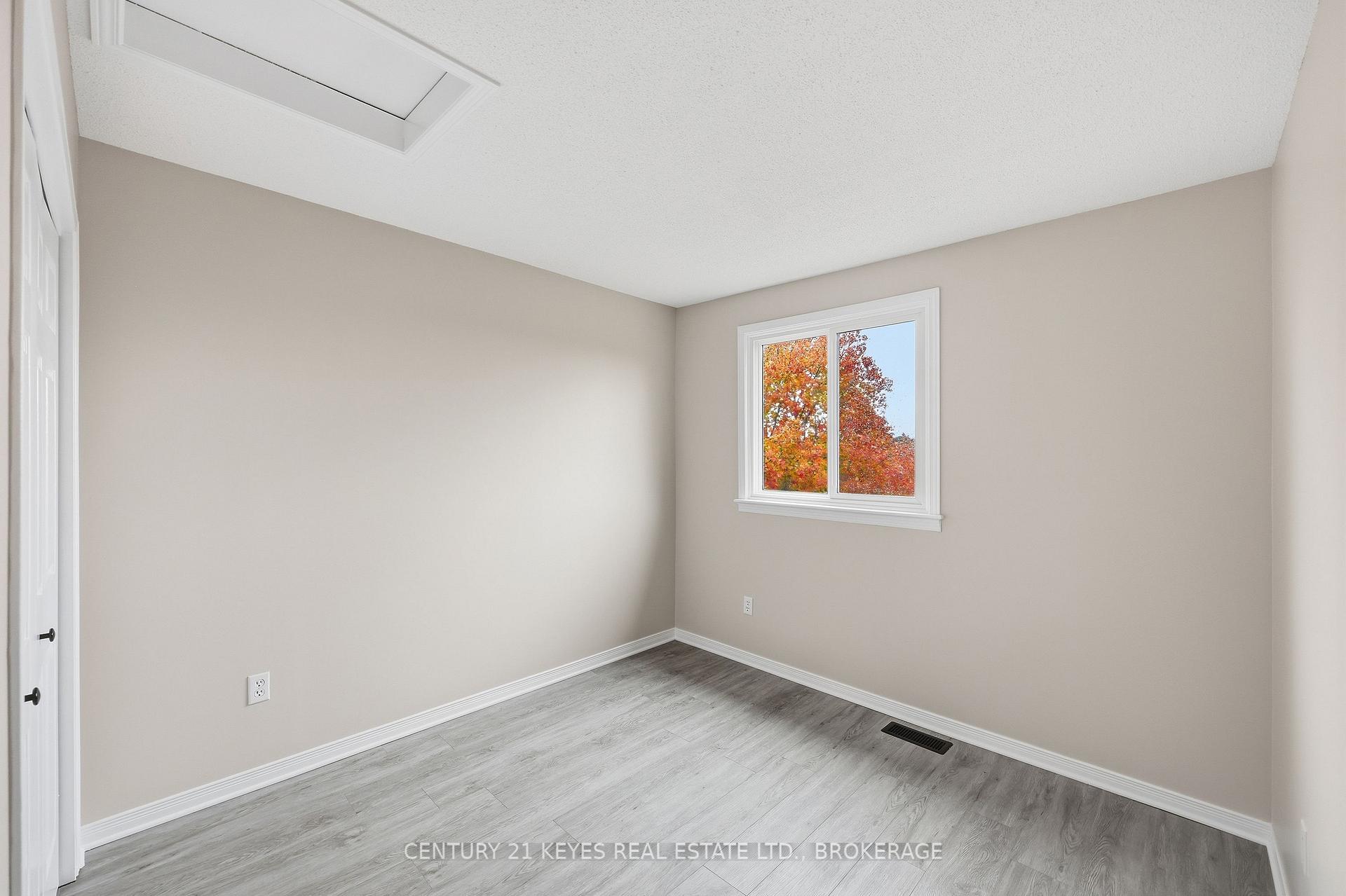 Photo 19 of 53 Rose Abbey Drive, Kingston, Kingston East (Incl Barret Crt) — HOMEH