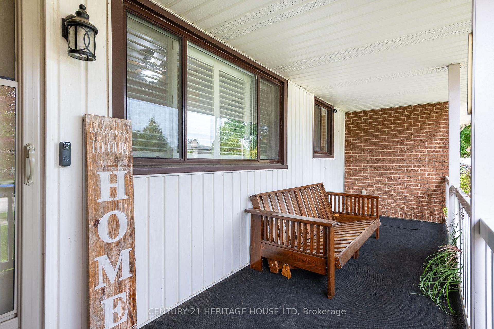 Photo 4 of 39 Wren Crescent, Kitchener, Stanley Park — HOMEH