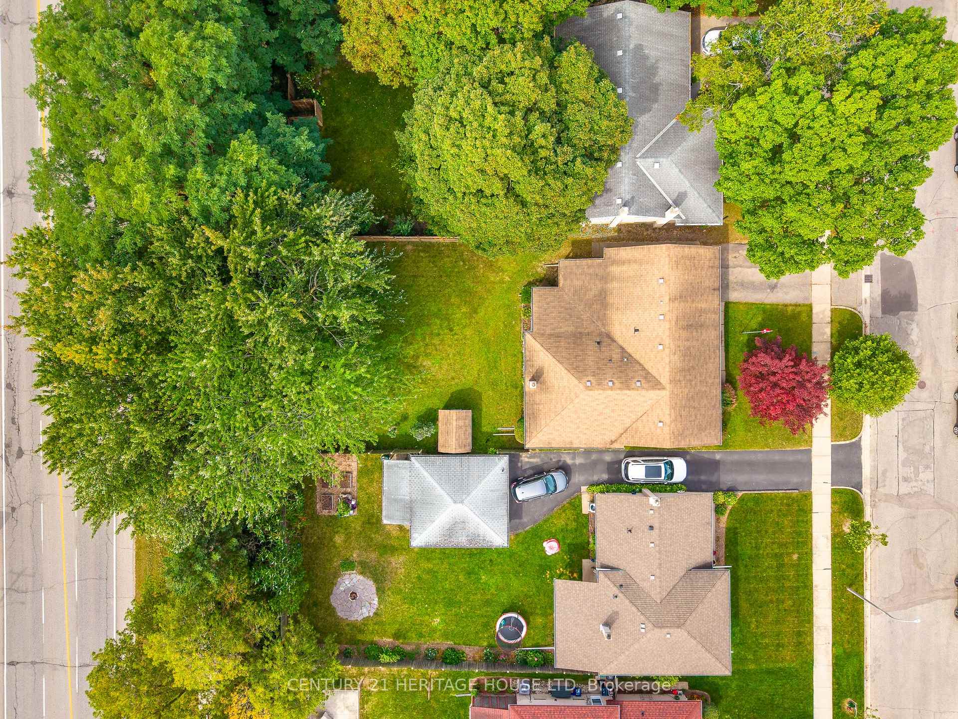 Photo 10 of 39 Wren Crescent, Kitchener, Stanley Park — HOMEH