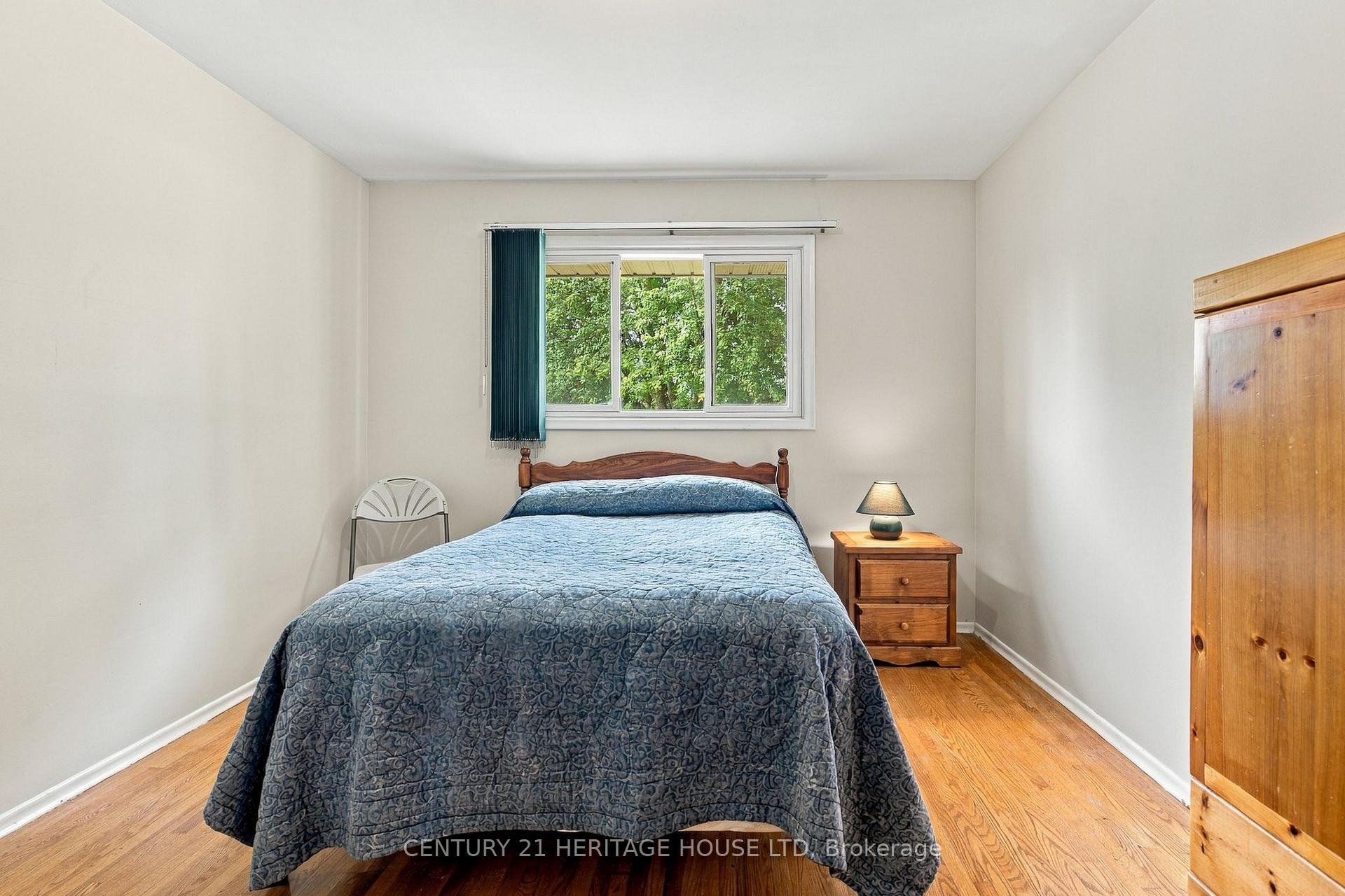 Photo 22 of 39 Wren Crescent, Kitchener, Stanley Park — HOMEH