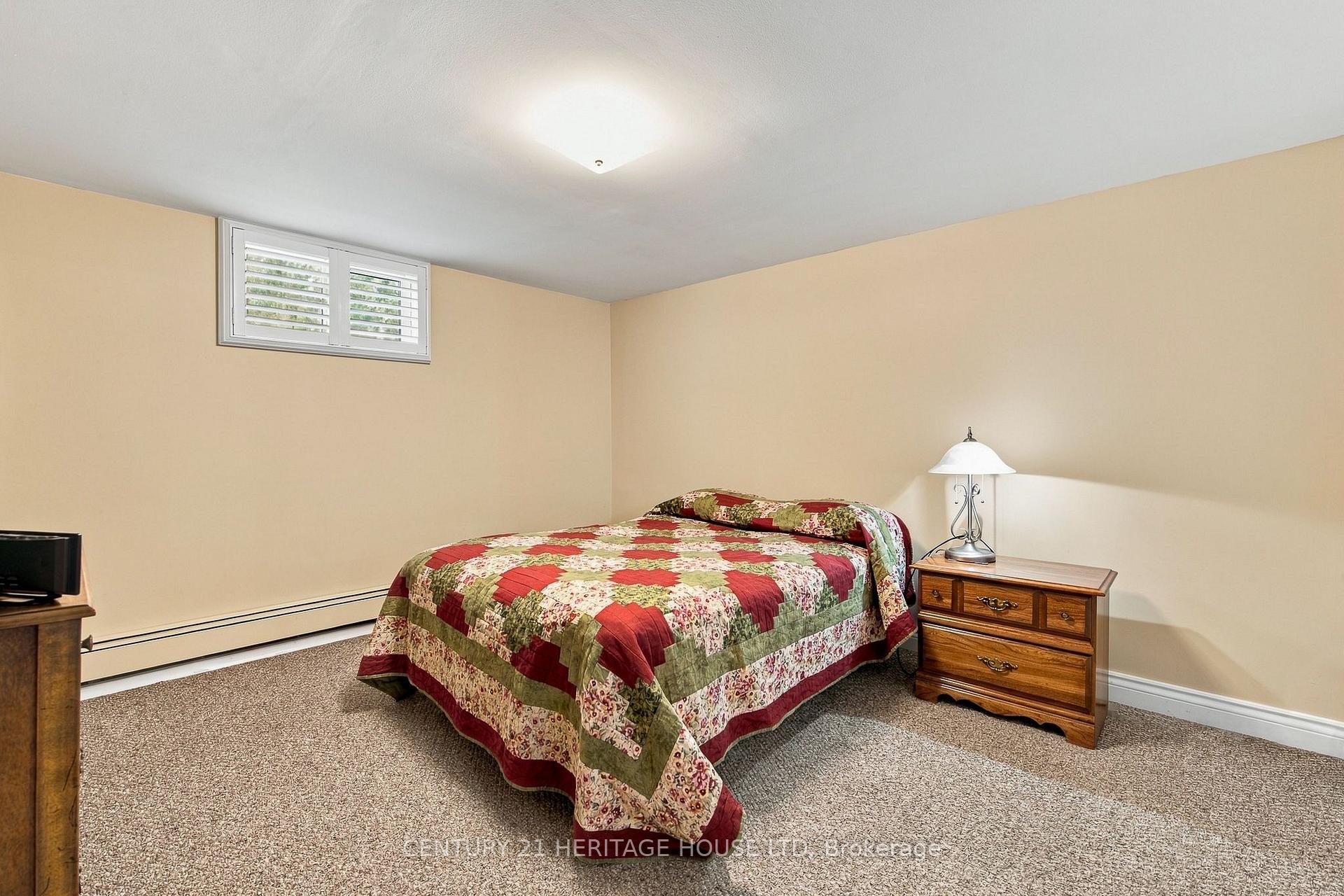 Photo 30 of 39 Wren Crescent, Kitchener, Stanley Park — HOMEH