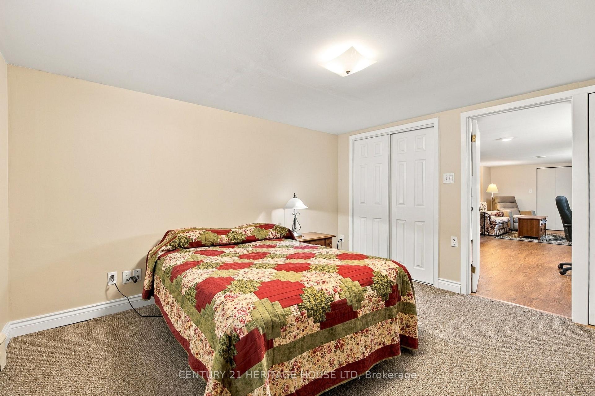 Photo 31 of 39 Wren Crescent, Kitchener, Stanley Park — HOMEH