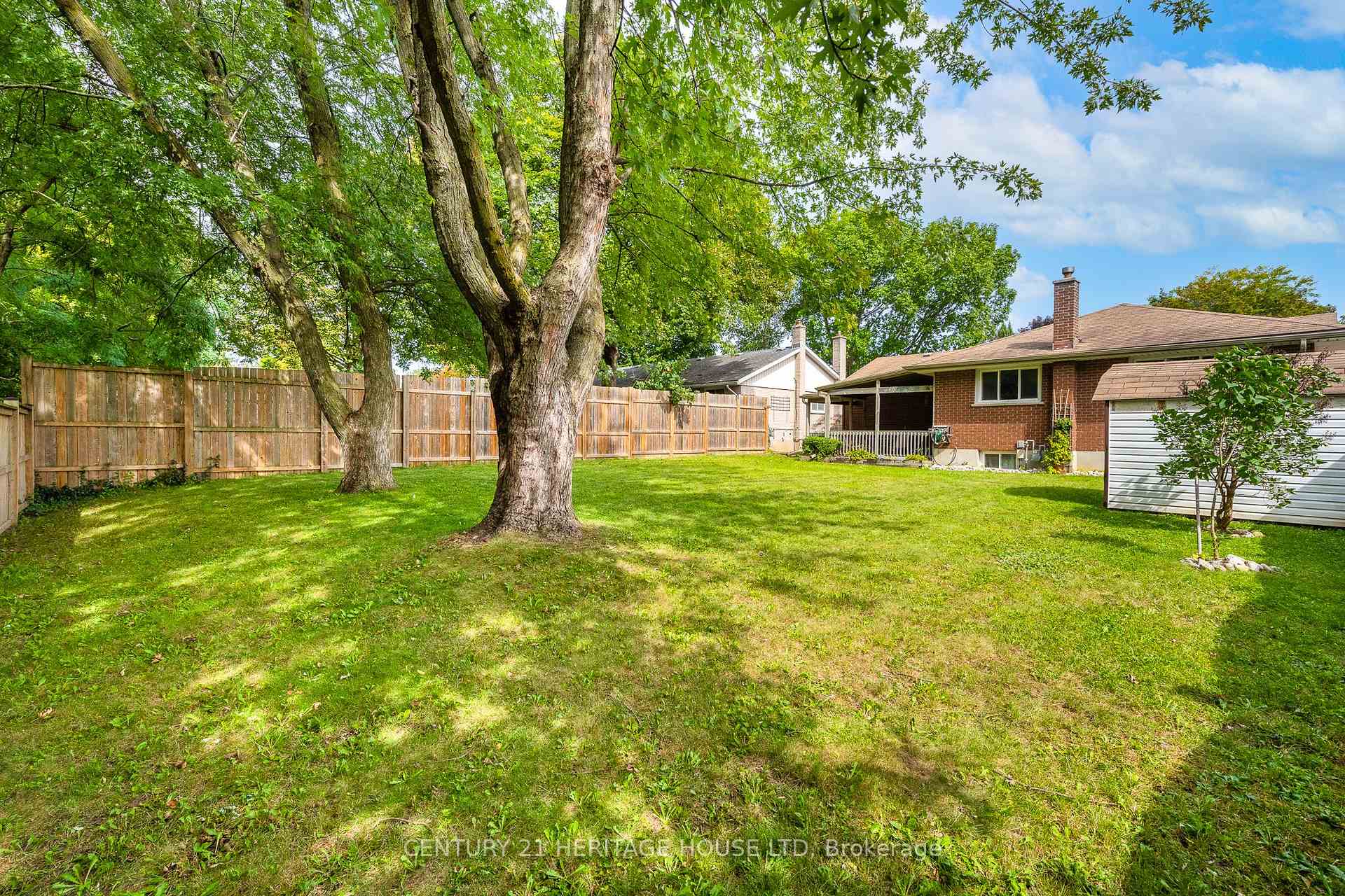 Photo 39 of 39 Wren Crescent, Kitchener, Stanley Park — HOMEH