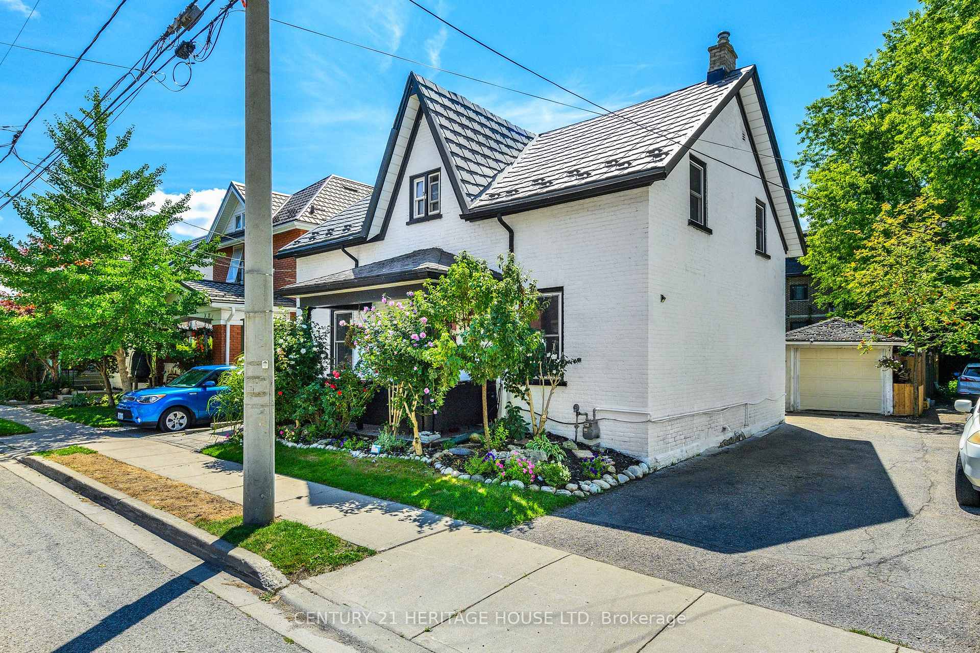 Photo 3 of 145 Church Street, Kitchener, Cedar Hill — HOMEH