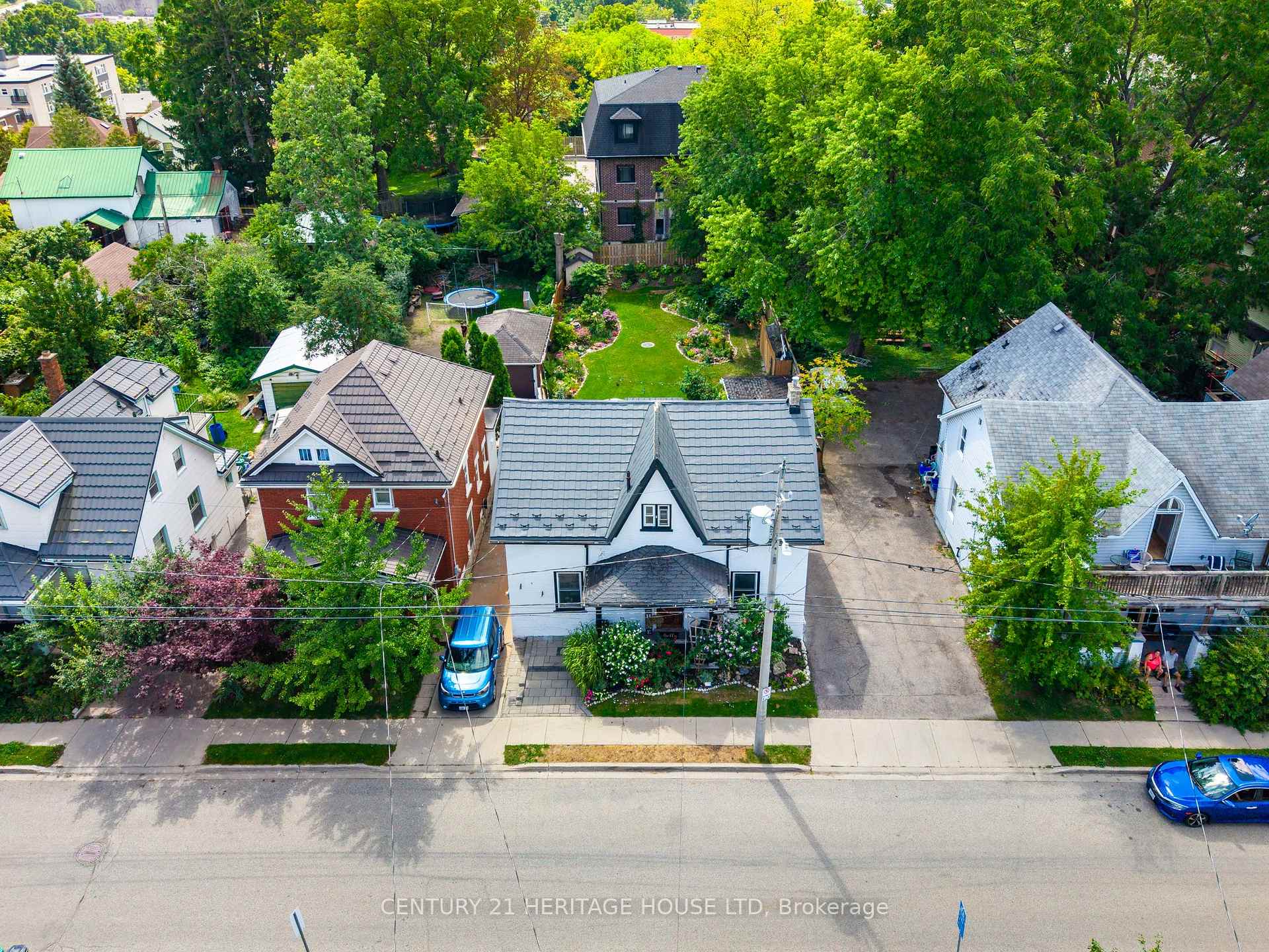 Photo 4 of 145 Church Street, Kitchener, Cedar Hill — HOMEH
