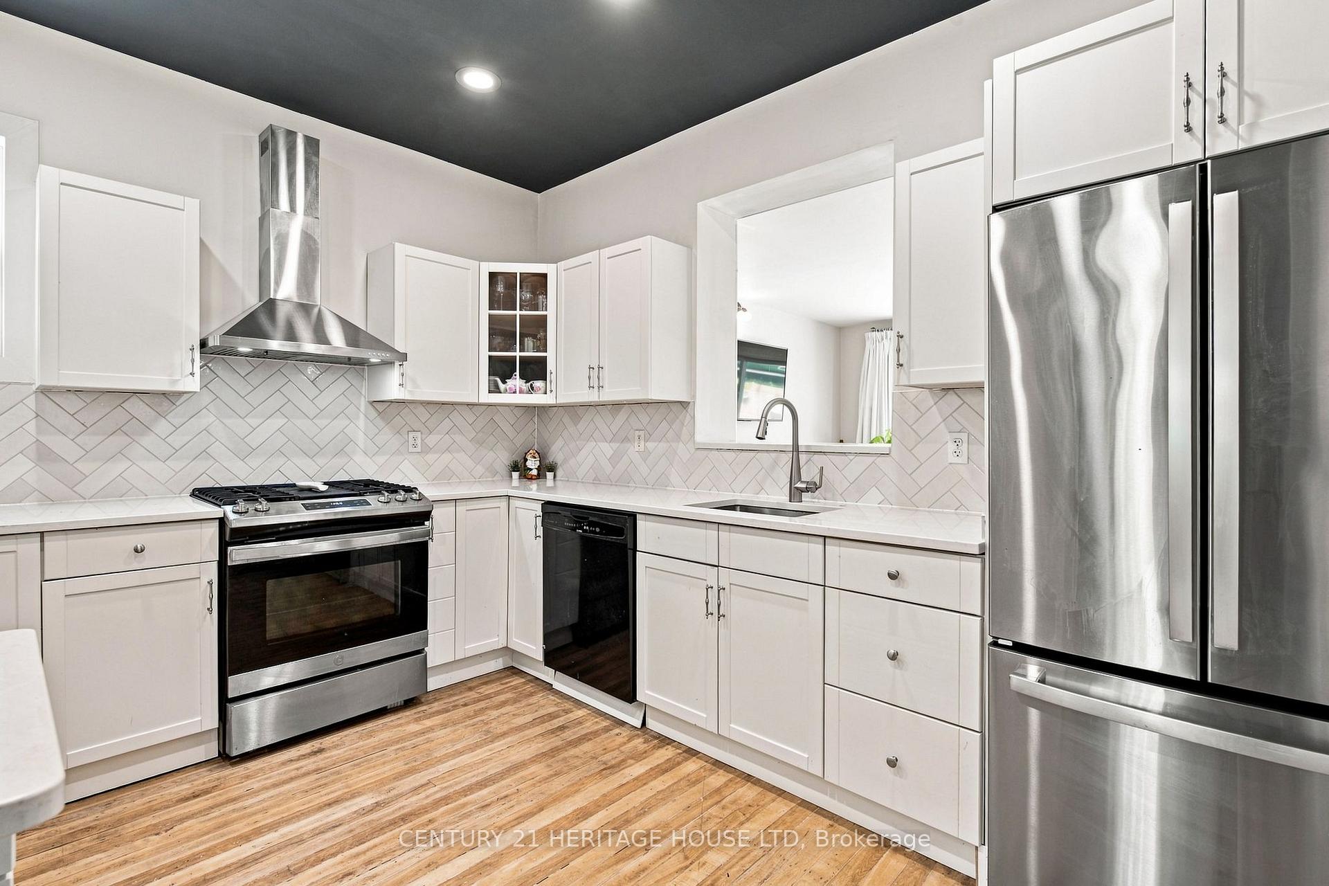 Photo 14 of 145 Church Street, Kitchener, Cedar Hill — HOMEH