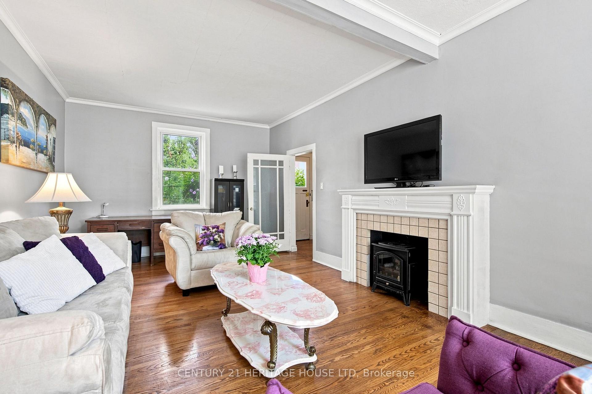 Photo 17 of 145 Church Street, Kitchener, Cedar Hill — HOMEH