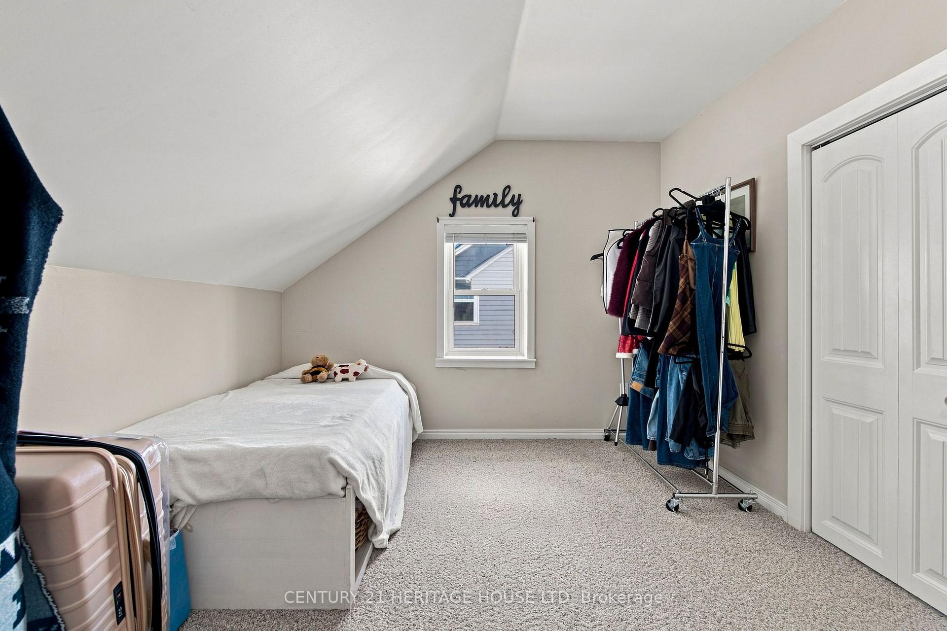 Photo 29 of 145 Church Street, Kitchener, Cedar Hill — HOMEH