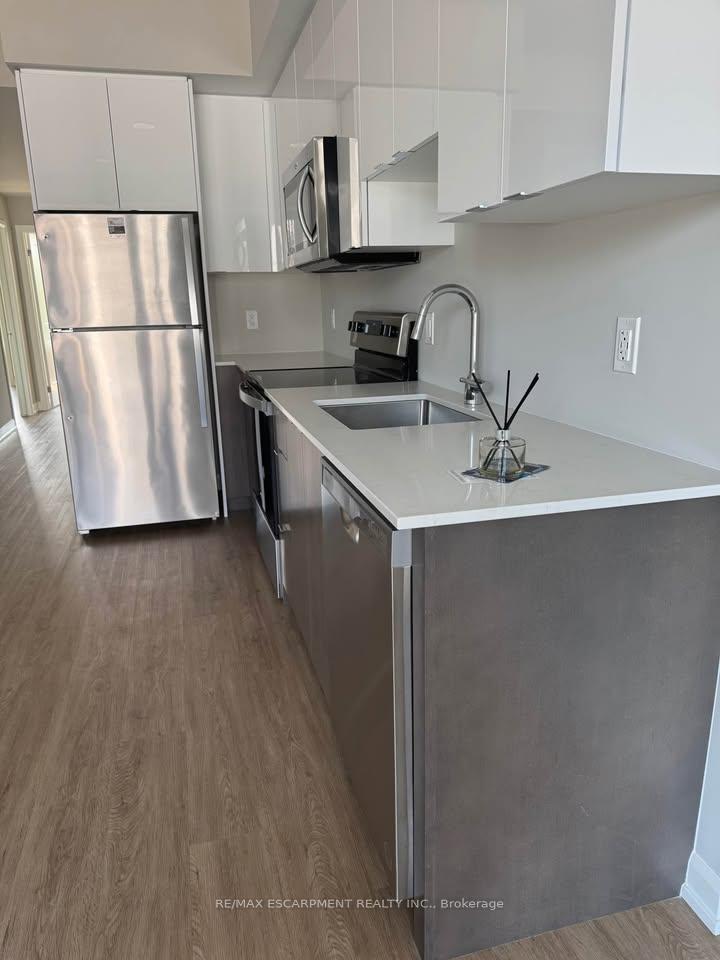 Photo 5 of Unit 115, 708 Woolwich Street, Guelph, Riverside Park — HOMEH