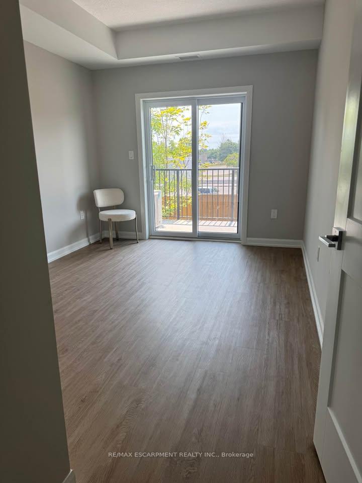 Photo 7 of Unit 115, 708 Woolwich Street, Guelph, Riverside Park — HOMEH