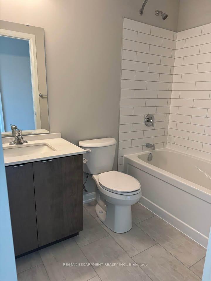 Photo 9 of Unit 115, 708 Woolwich Street, Guelph, Riverside Park — HOMEH