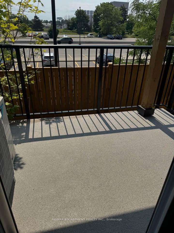 Photo 14 of Unit 115, 708 Woolwich Street, Guelph, Riverside Park — HOMEH