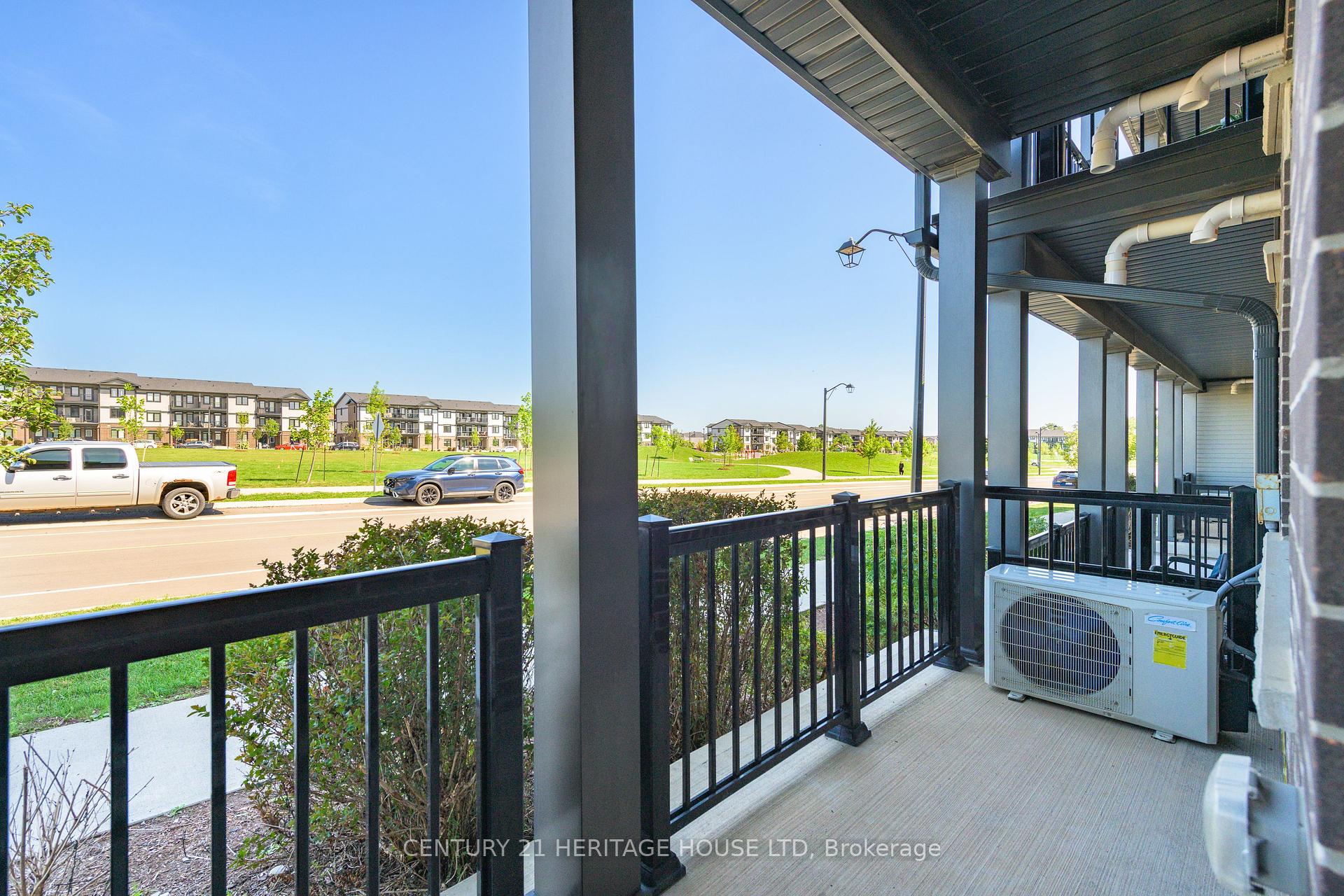 Photo 26 of 12 Wheat Lane, Kitchener, Huron Park — HOMEH