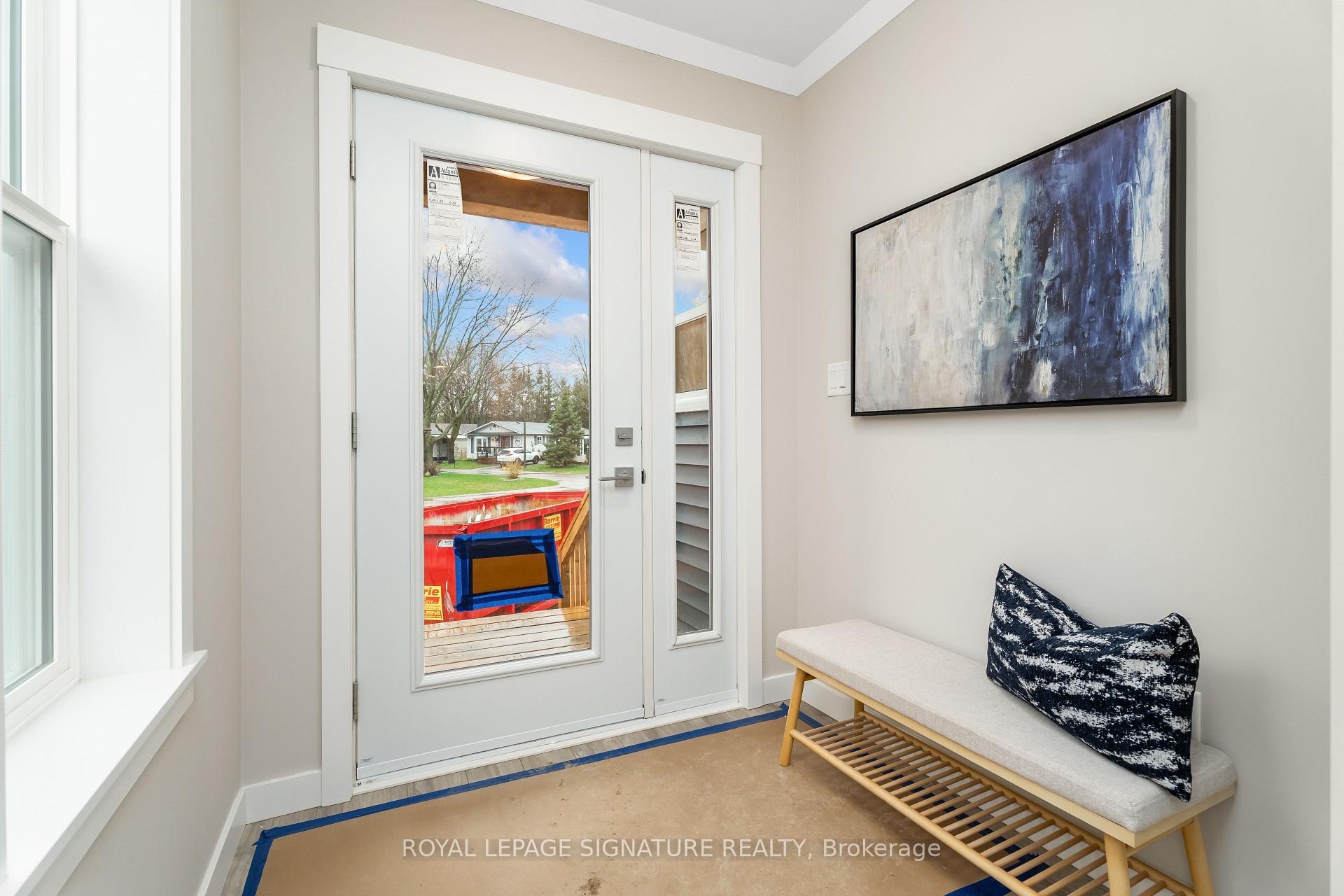 Photo 7 of 16 Briarwood Place, Innisfil, Cookstown — HOMEH