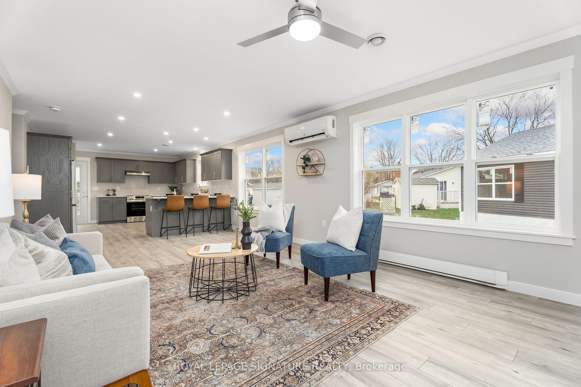 Photo 12 of 16 Briarwood Place, Innisfil, Cookstown — HOMEH