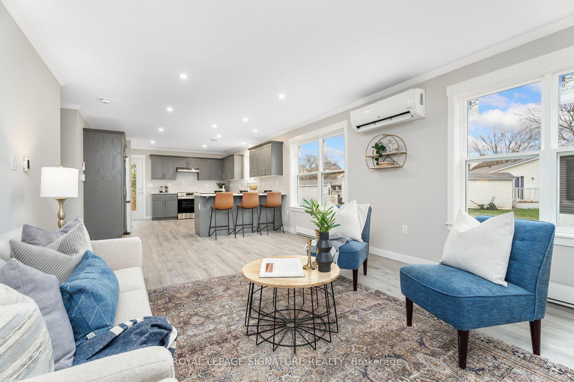 Photo 13 of 16 Briarwood Place, Innisfil, Cookstown — HOMEH
