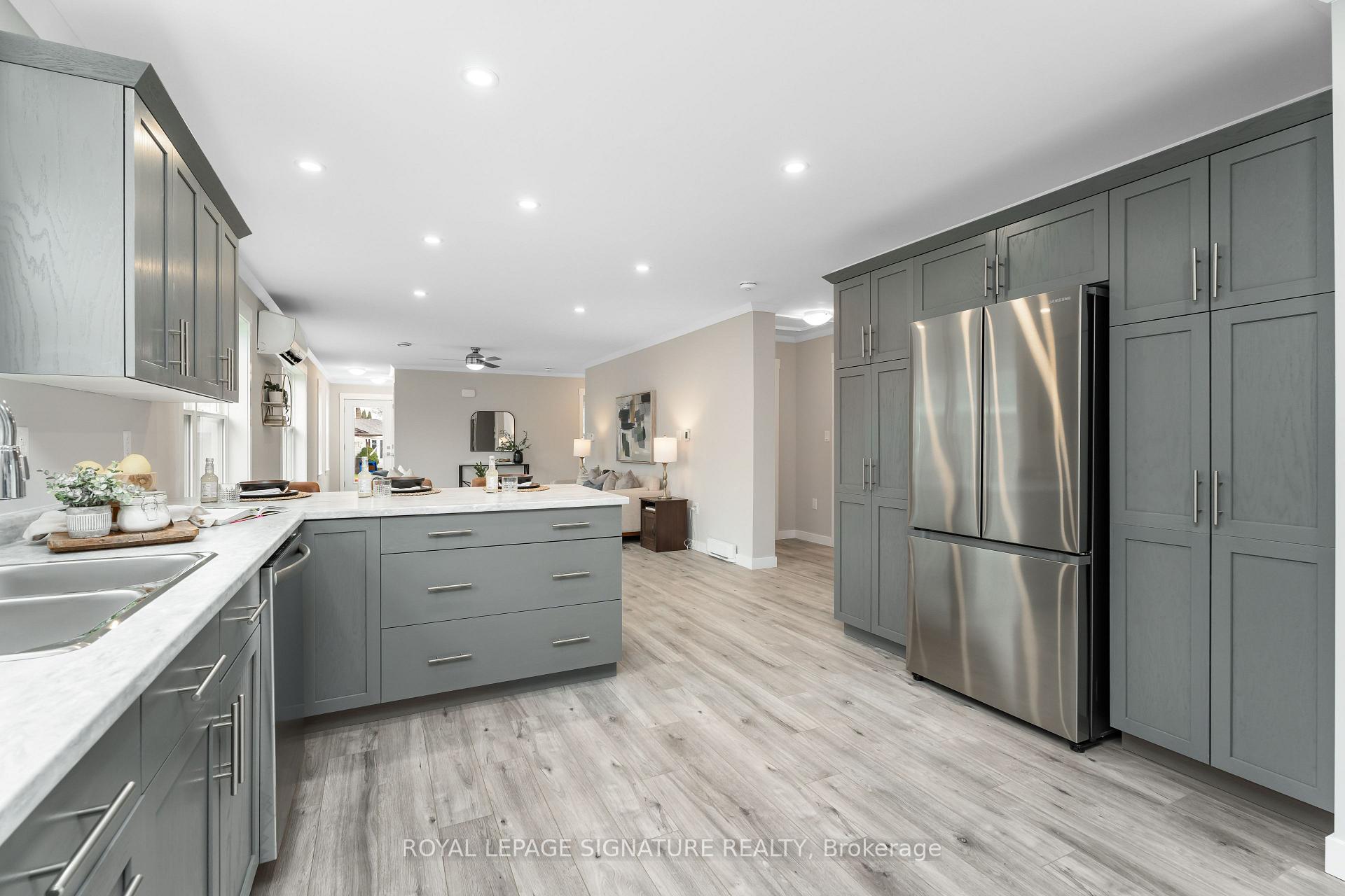 Photo 23 of 16 Briarwood Place, Innisfil, Cookstown — HOMEH