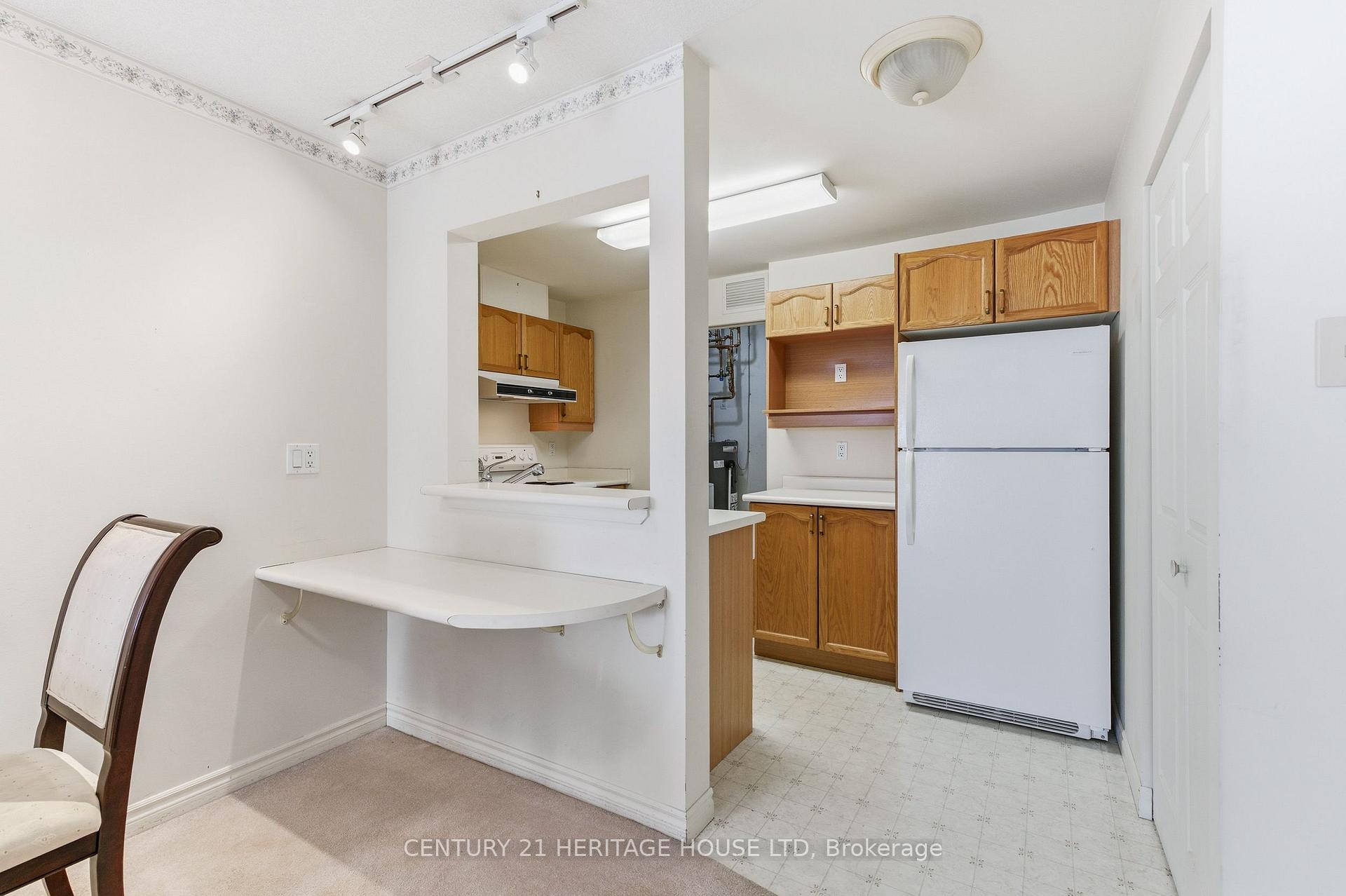 Photo 10 of Unit 407, 20 St George Street, Kitchener, Cedar Hill — HOMEH