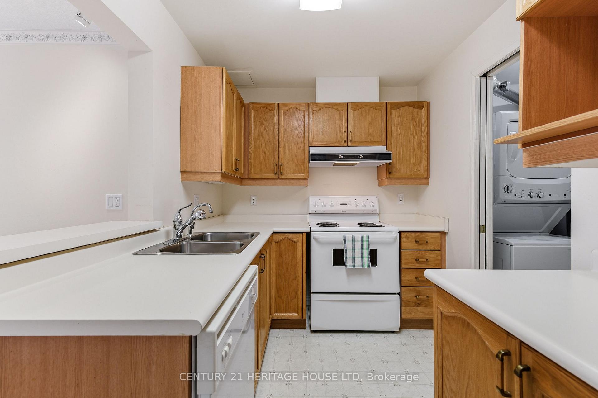 Photo 11 of Unit 407, 20 St George Street, Kitchener, Cedar Hill — HOMEH