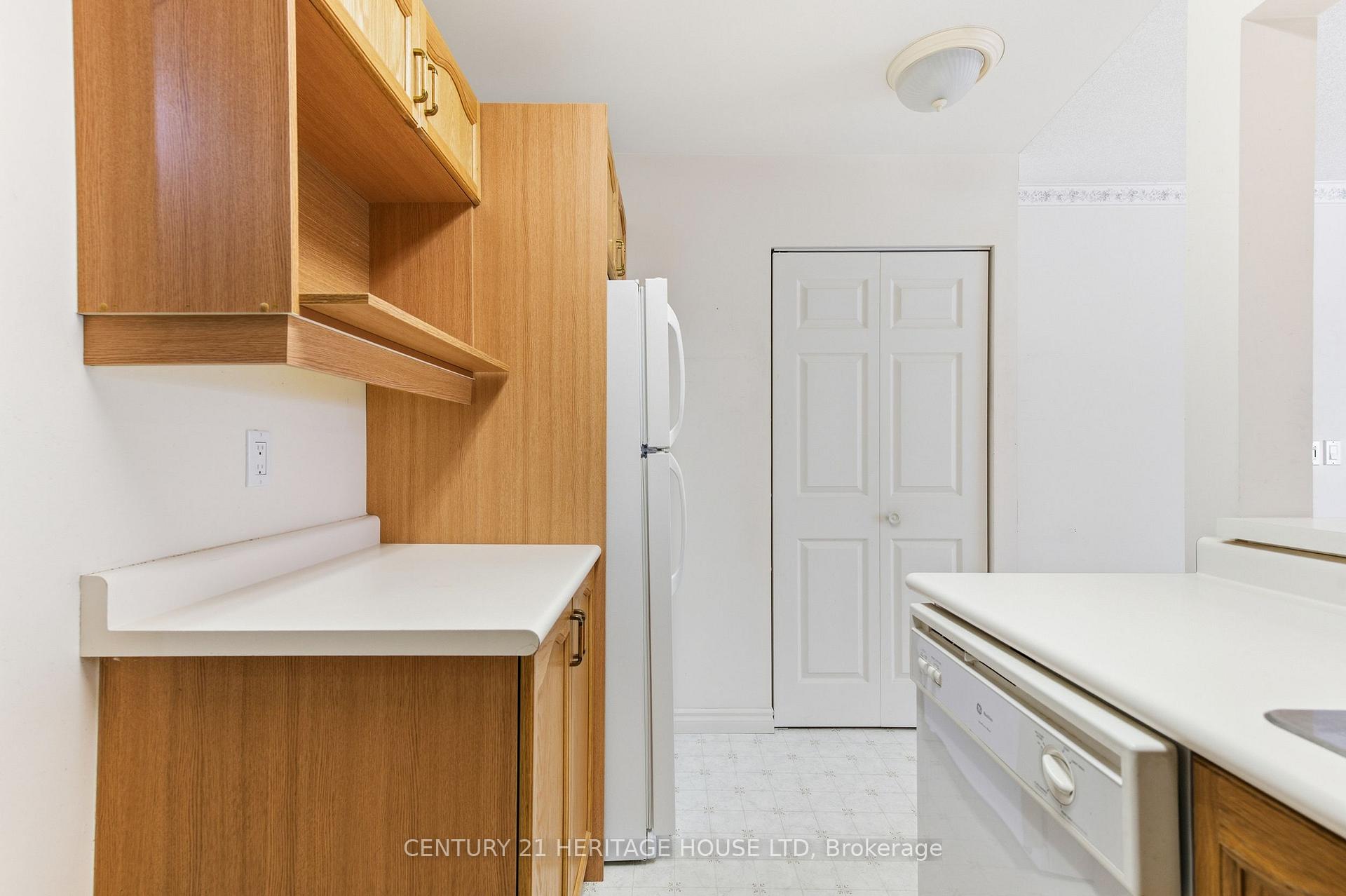 Photo 14 of Unit 407, 20 St George Street, Kitchener, Cedar Hill — HOMEH